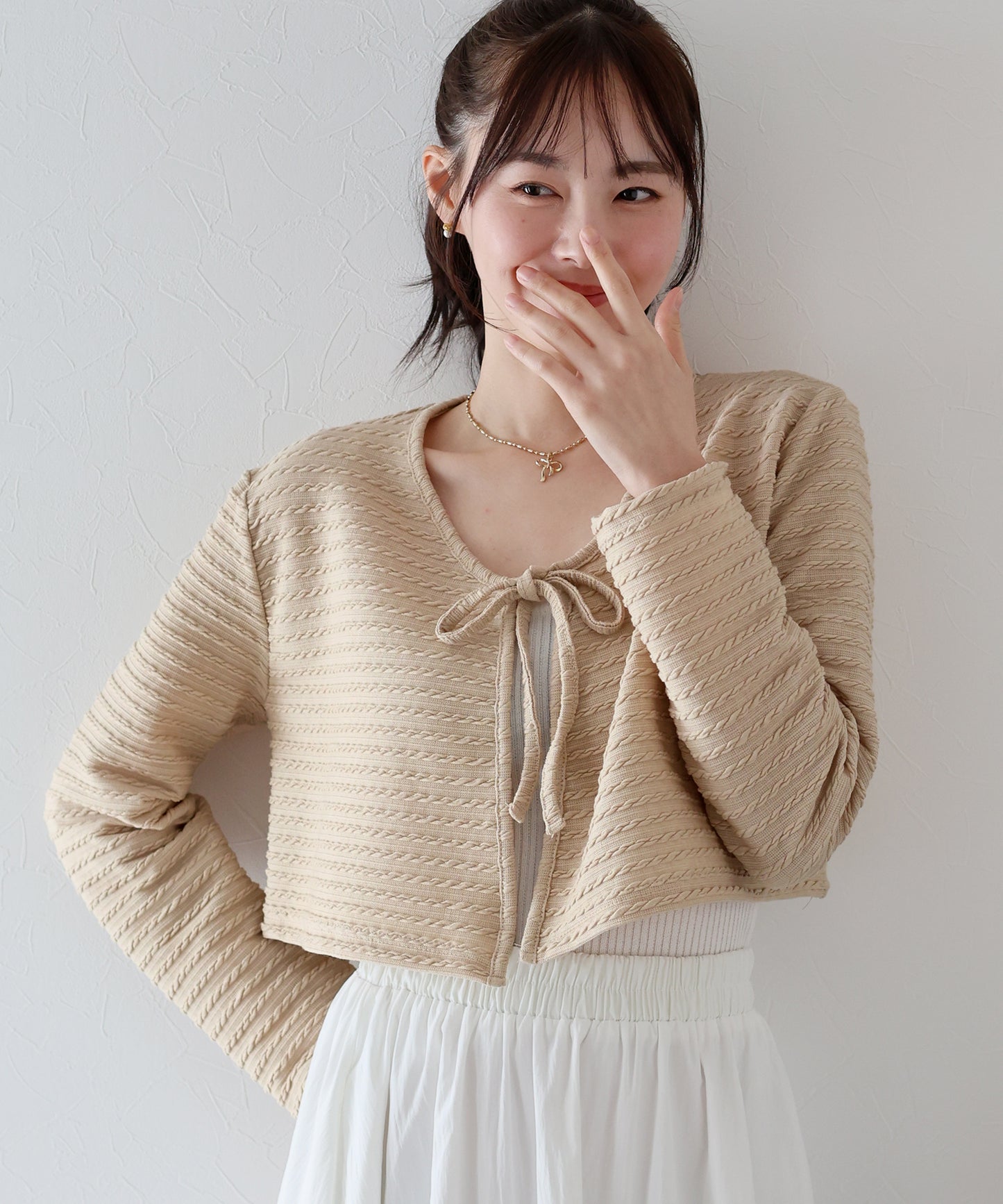 케이블 무늬 리본 가디건