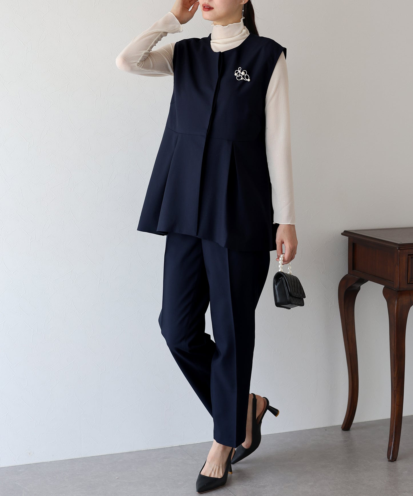 【TIME SALE】ペプラムベスト&テーパードパンツ セレモニー2点セット