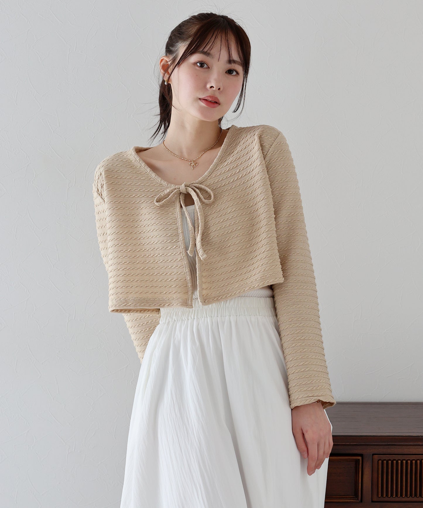 케이블 무늬 리본 가디건