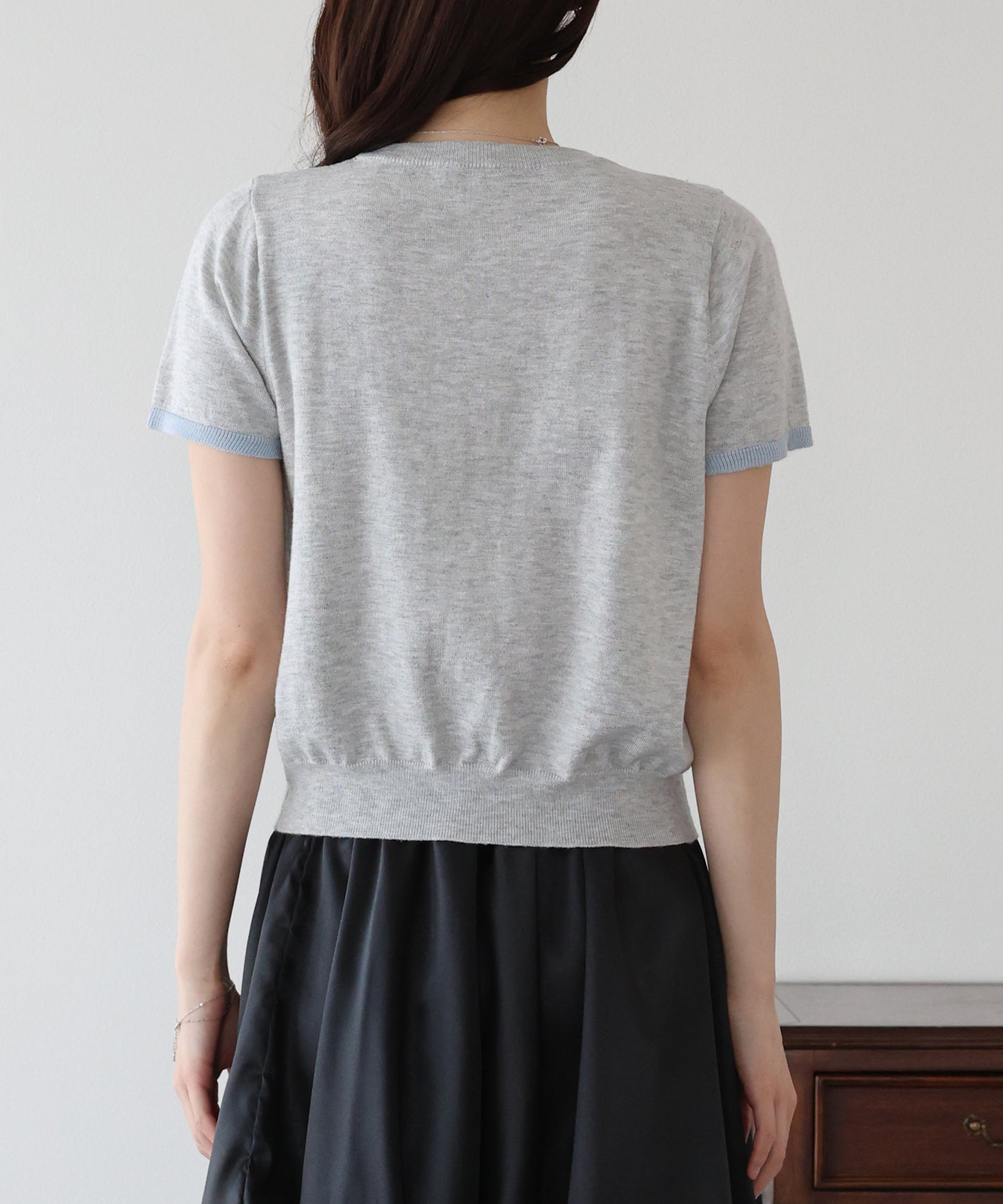 【早割5%OFF】リボン刺繍バイカラーカーディガン