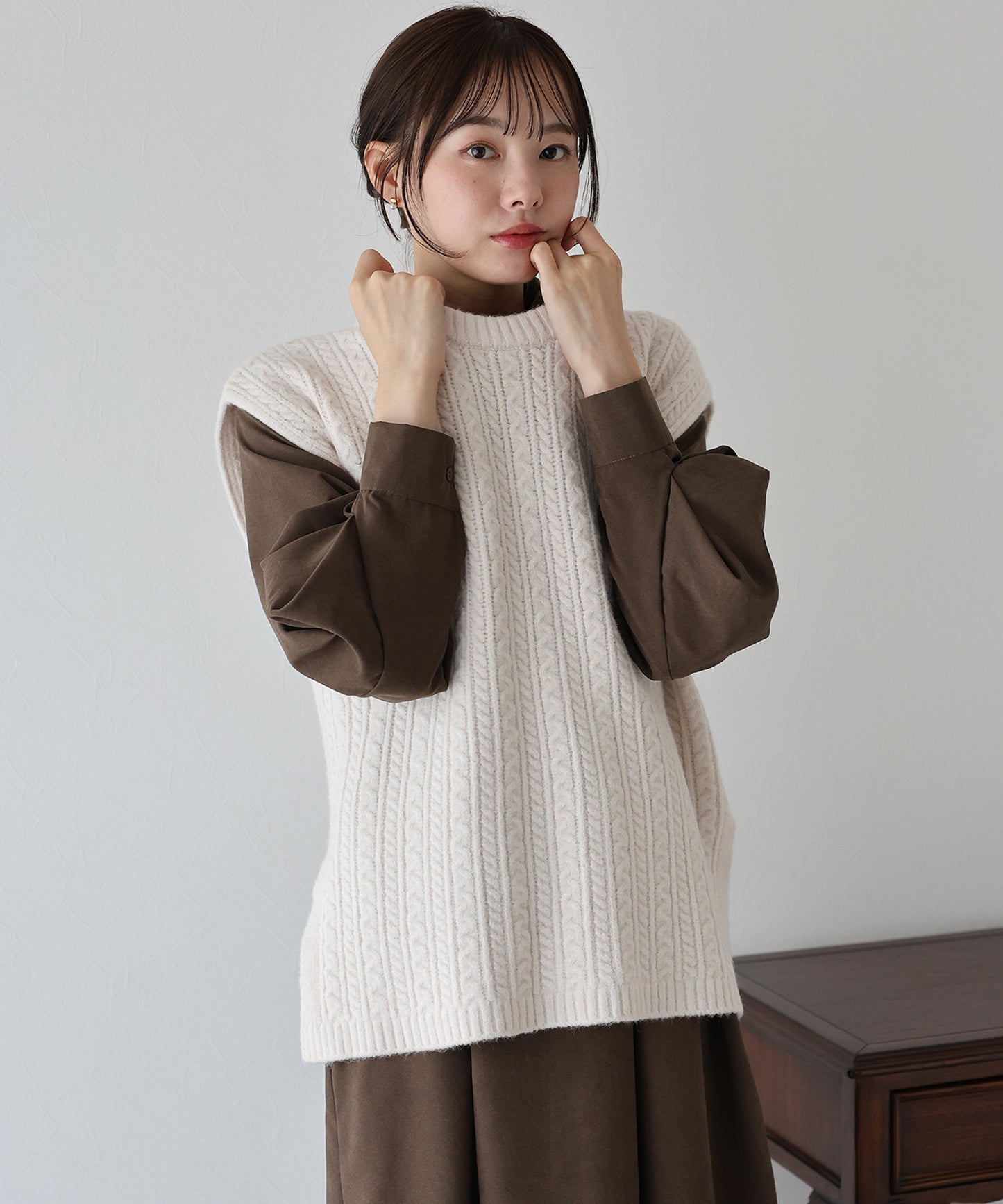 【早割5%OFF】ケーブルオーバーニットベスト