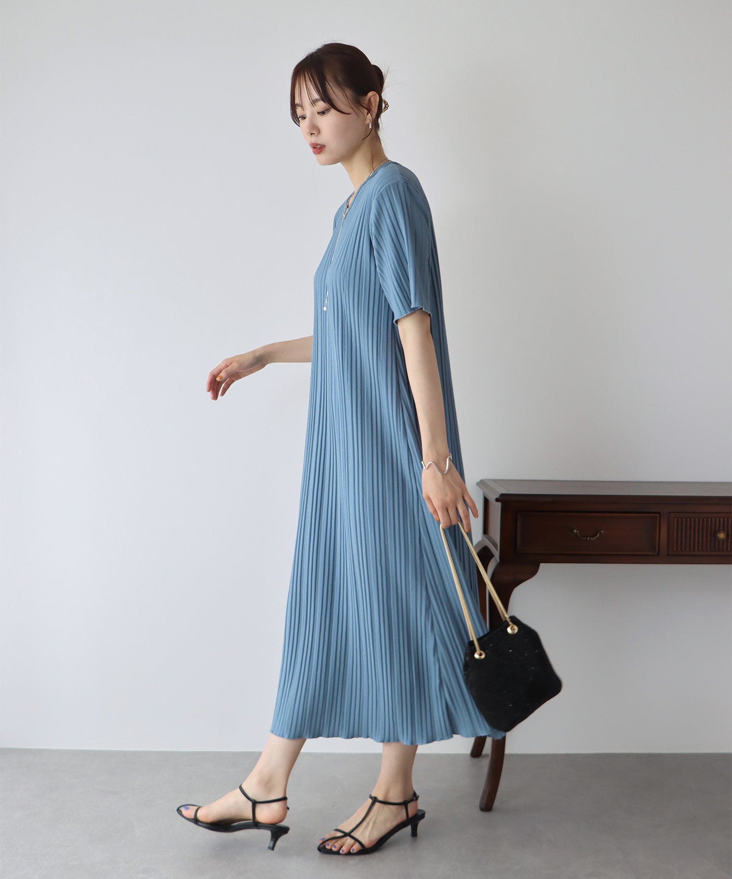 【TIME SALE】プリーツワンピース
