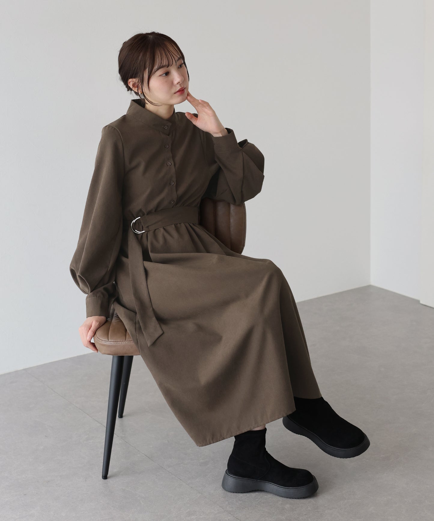 【早割5%OFF】スタンドカラーボリューム袖ワンピース