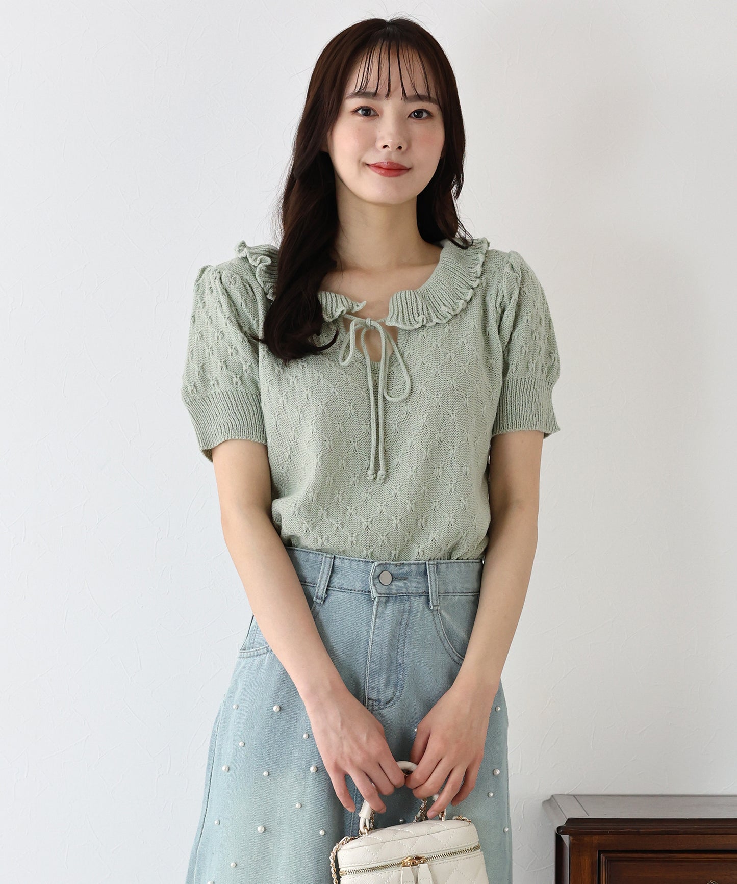 【SALE】フリル襟かぎ編みニット