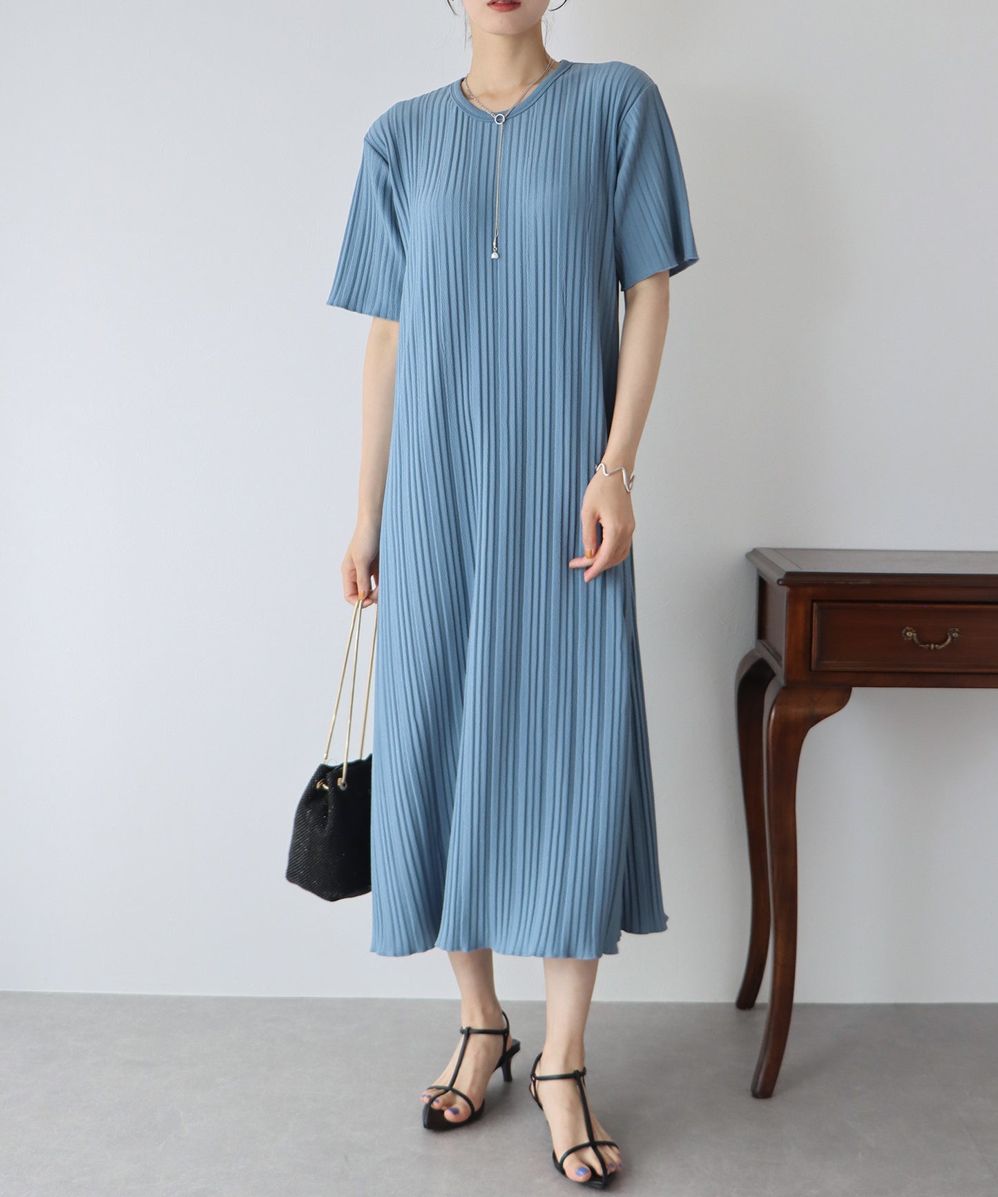 【TIME SALE】プリーツワンピース