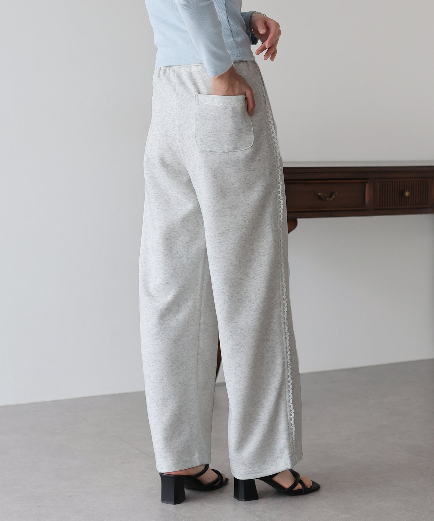 【SALE】サイドレーススウェットパンツ