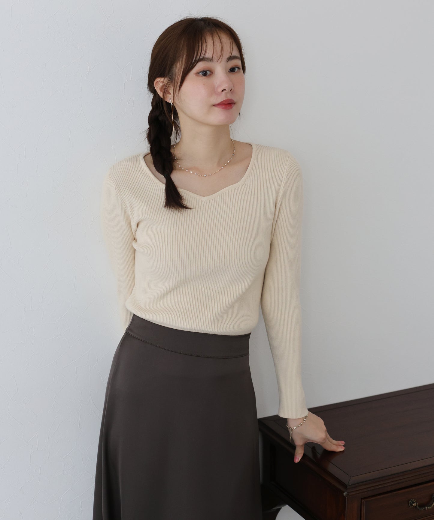 【早割5%OFF】ハートネックリブニット