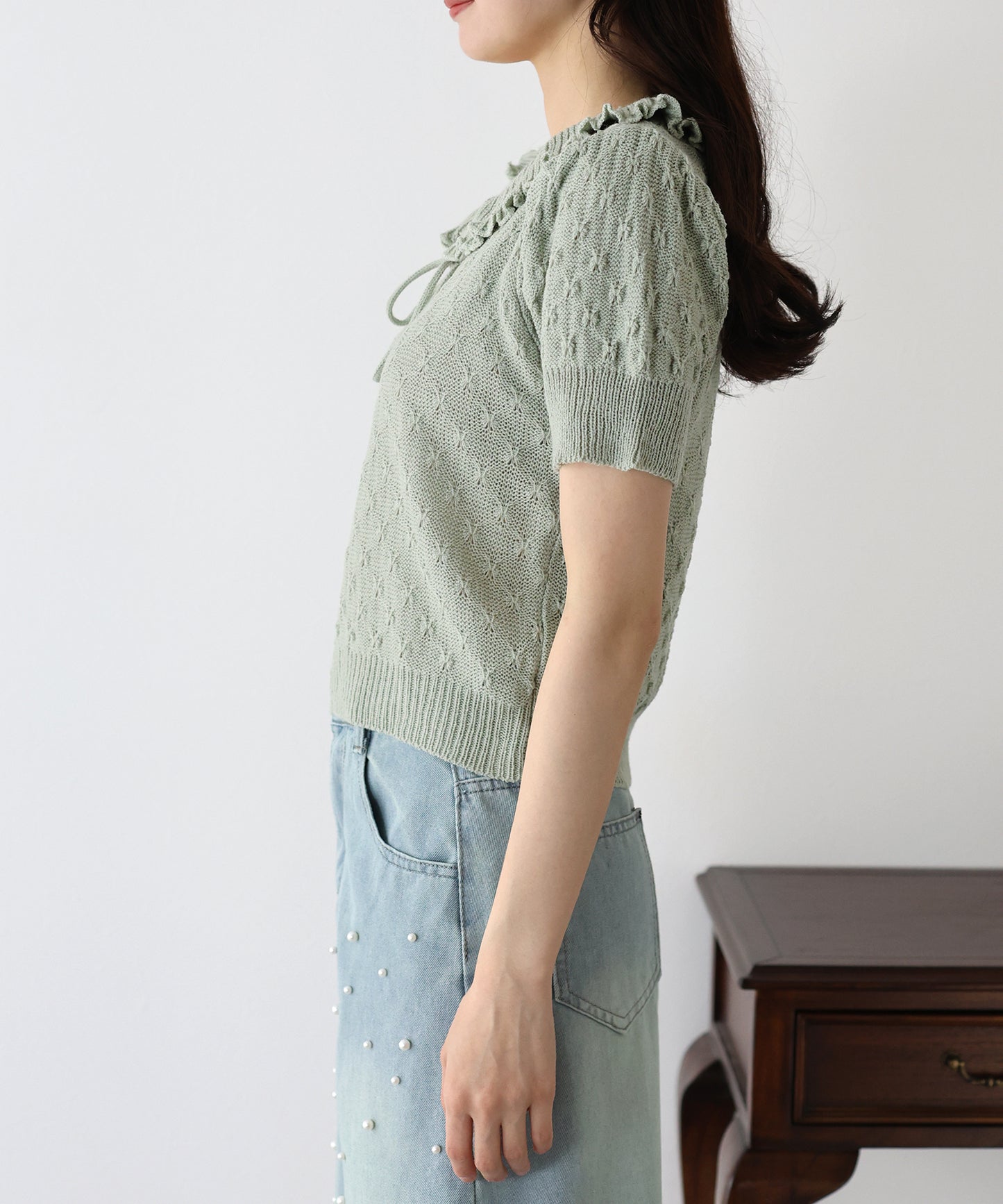 【SALE】フリル襟かぎ編みニット