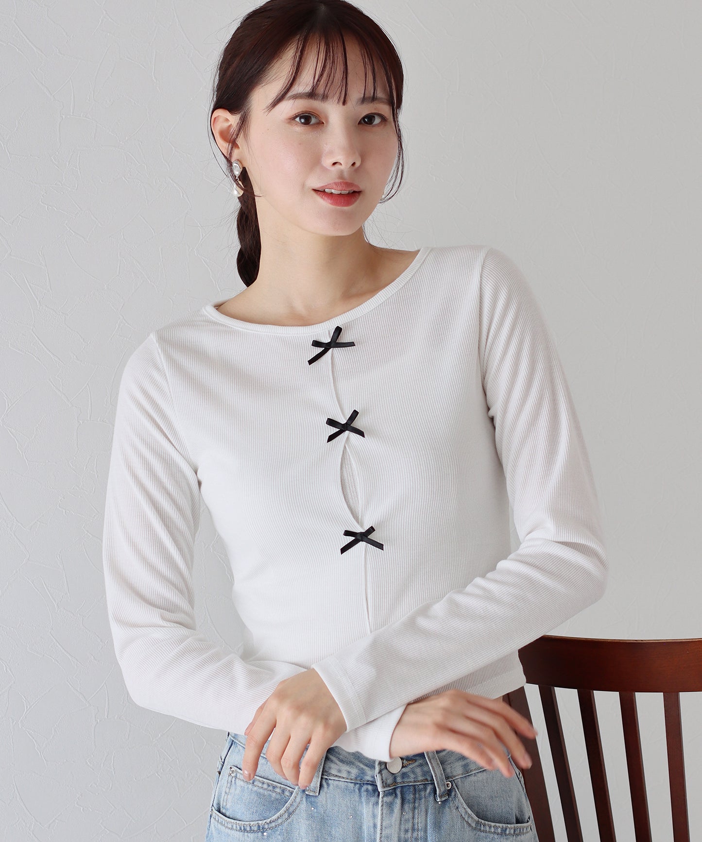 【SALE】ミニリボン付きホールデザインカットソー【ネコポス】