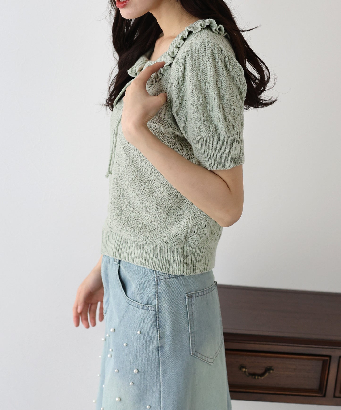 【SALE】フリル襟かぎ編みニット