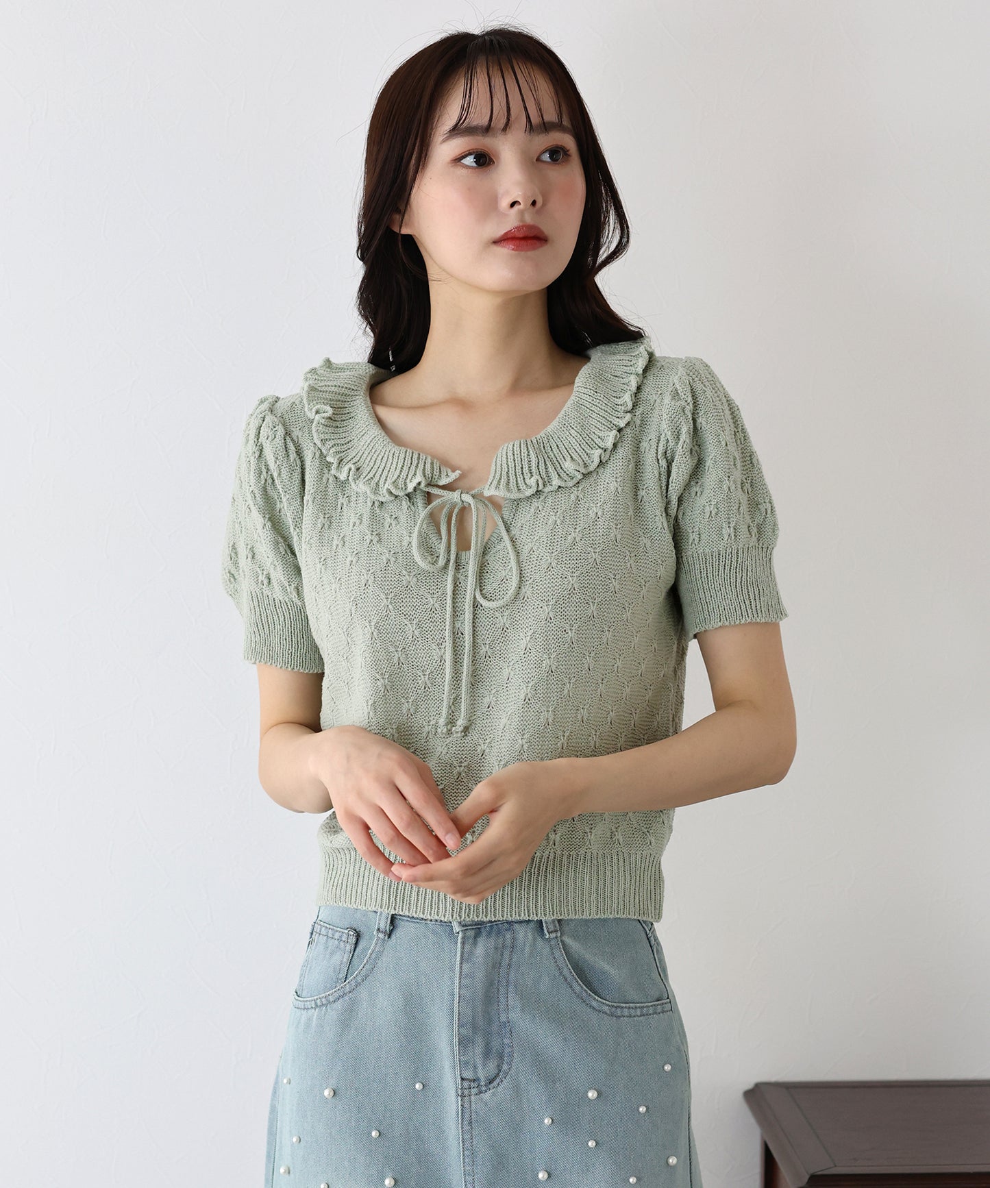 【SALE】フリル襟かぎ編みニット