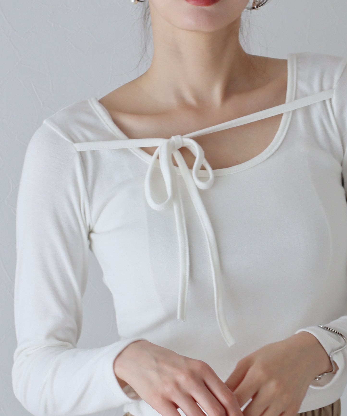 【SALE】フロントリボン付きカットソー