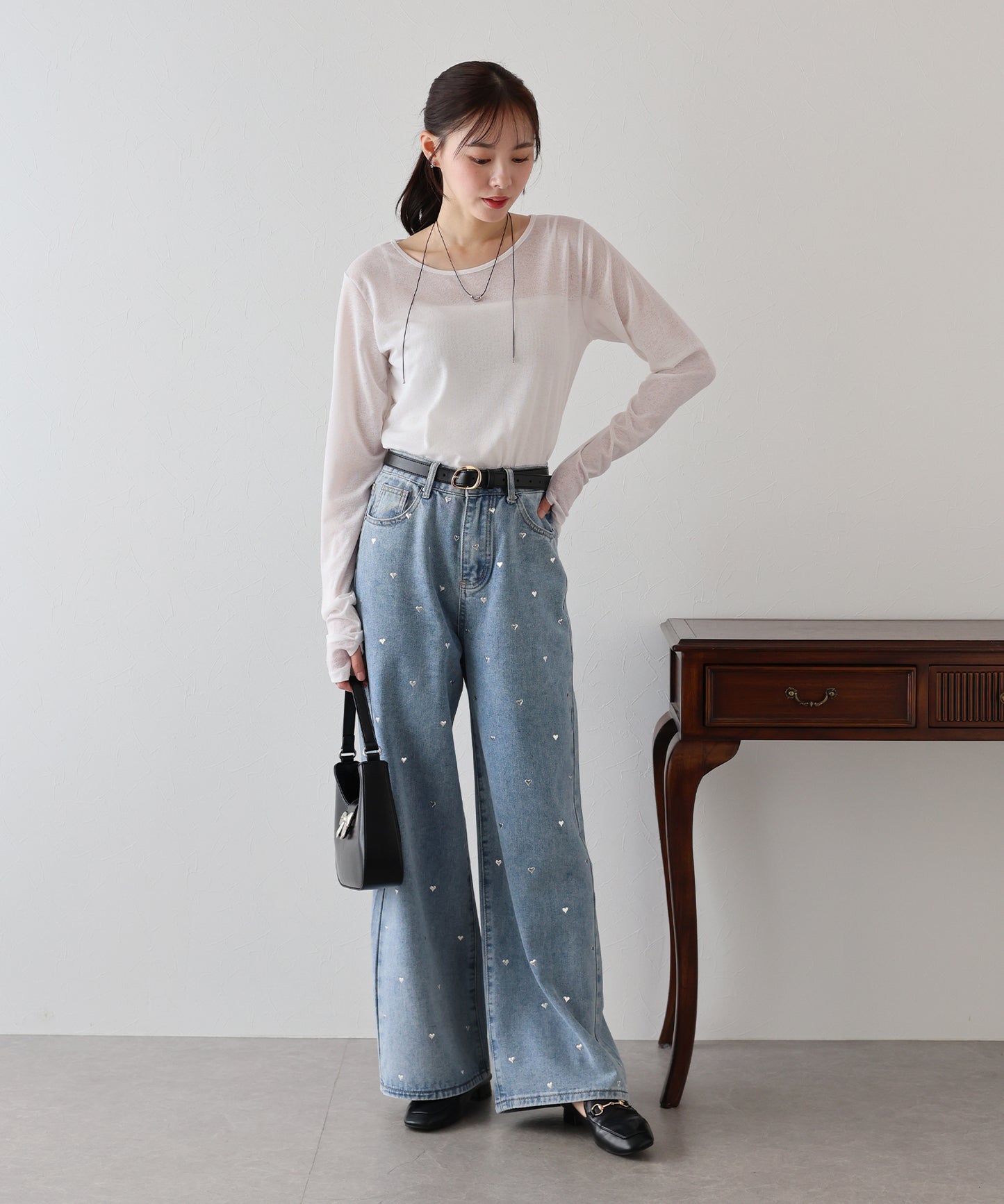 【TIME SALE】クルーネックシアートップス【ネコポス】