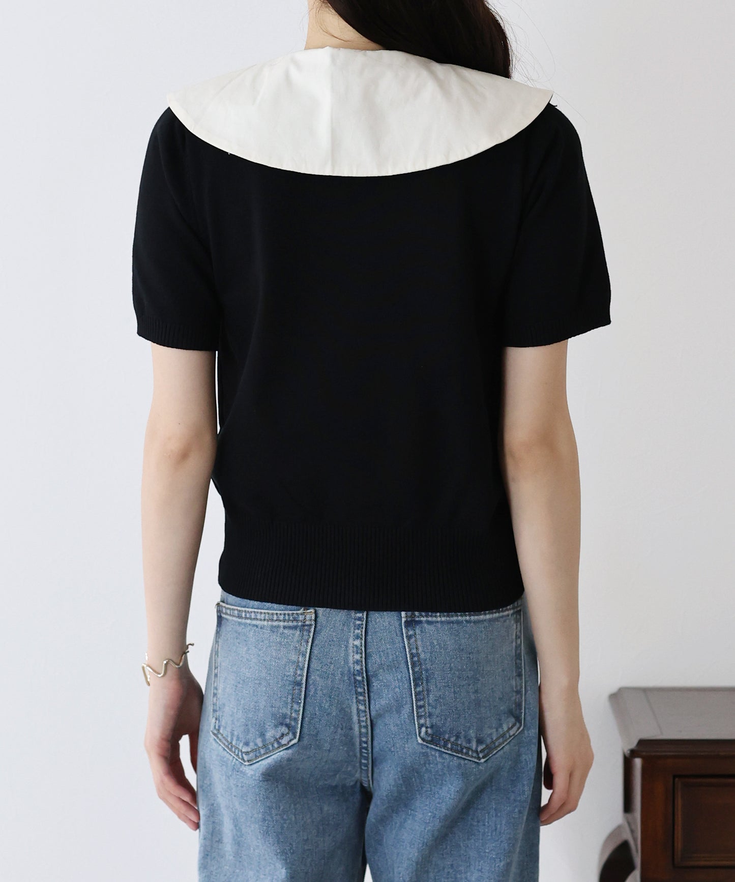 2WAYフリル襟付きニット