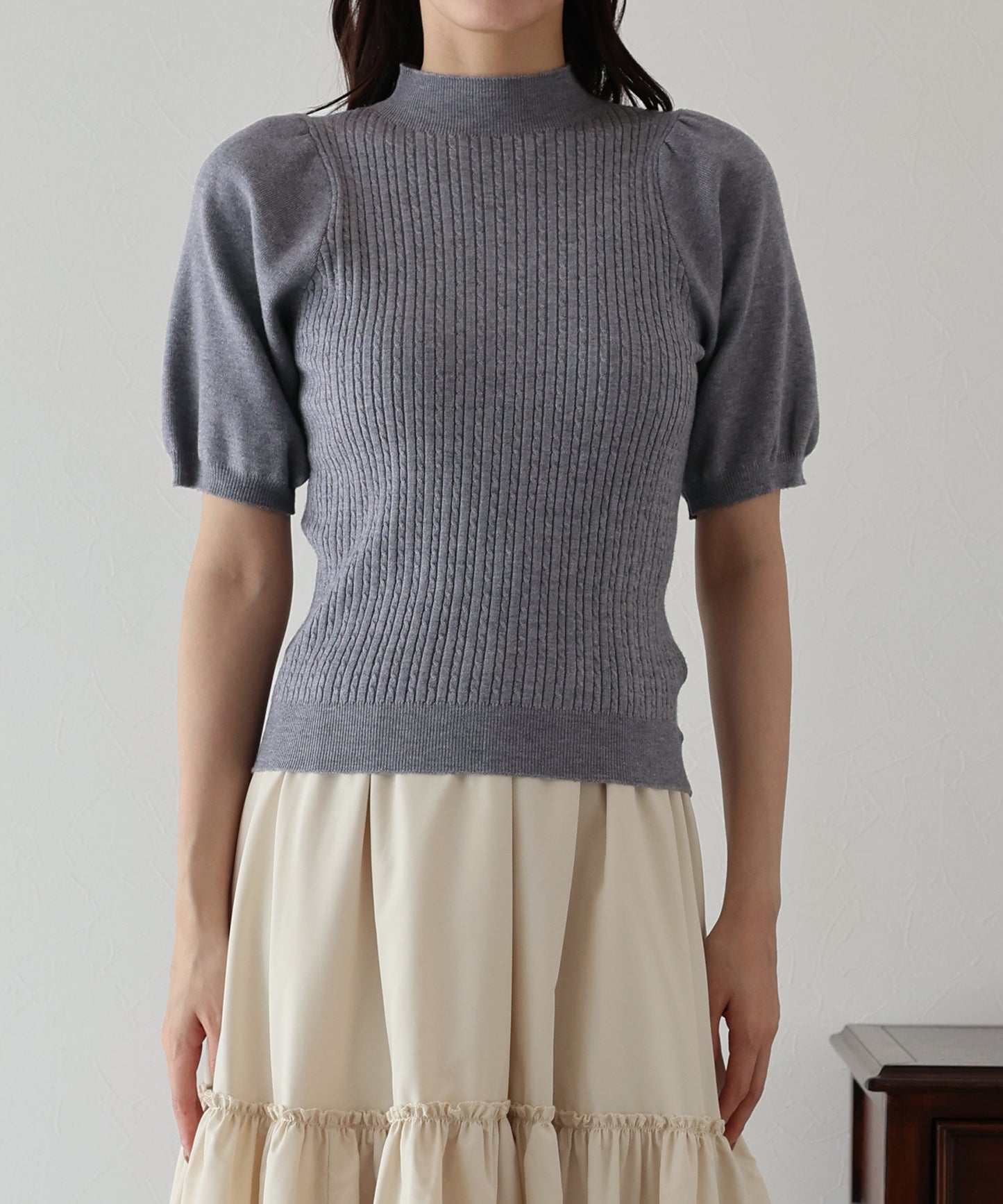 【SALE】パフスリーブ半袖ミニケーブルニット