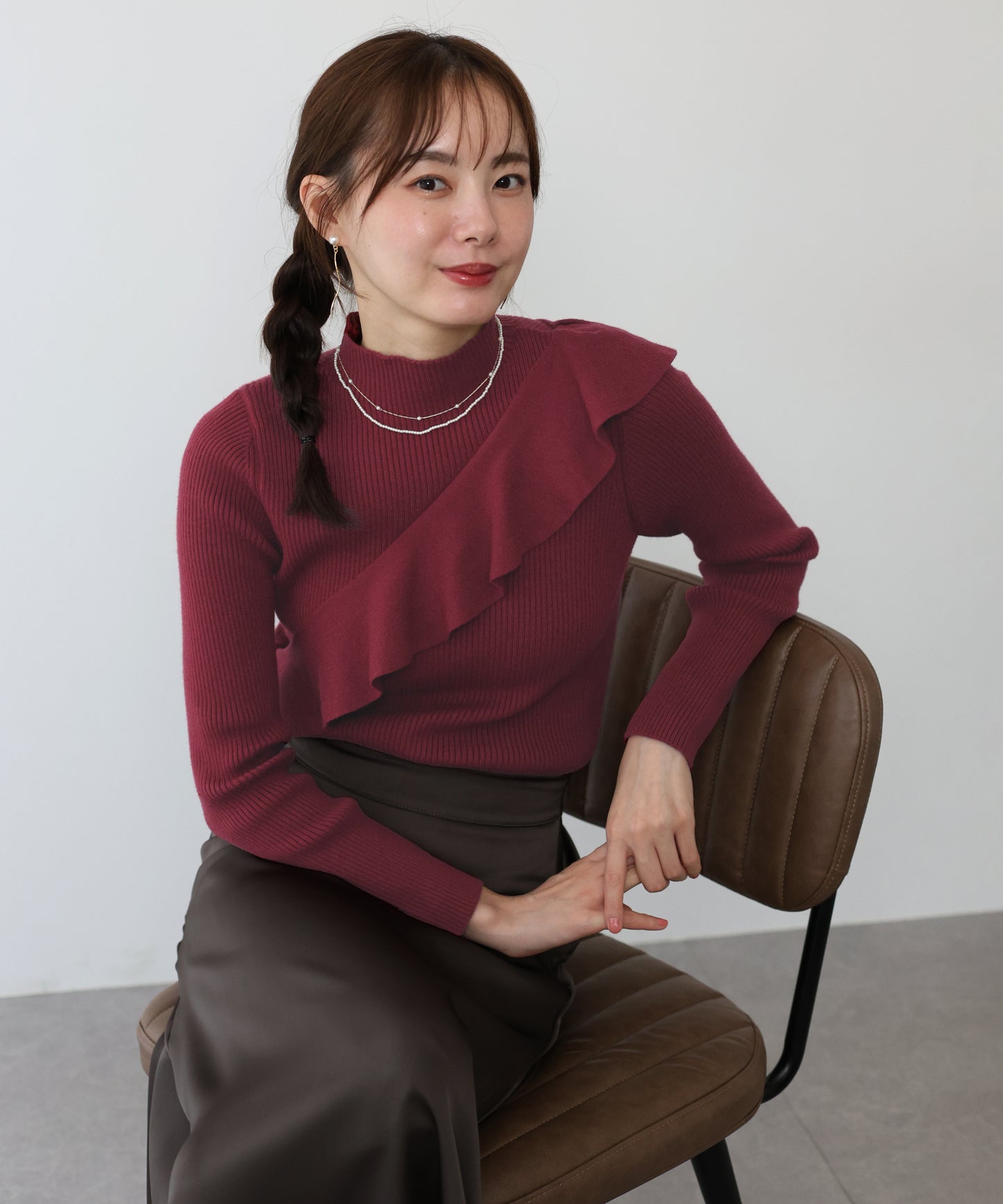 【早割5%OFF】アシメフリルリブニット