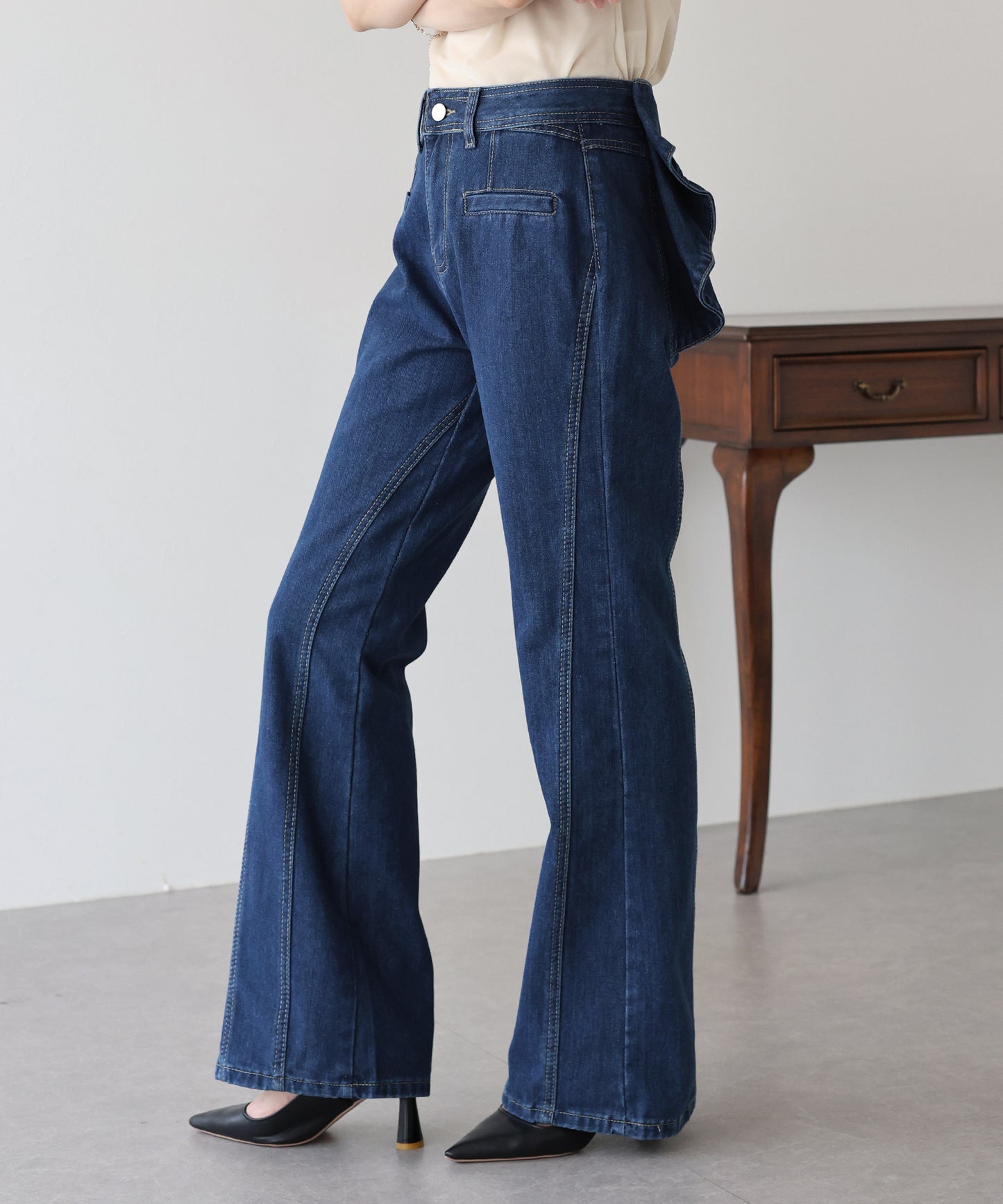 ハイウエストバックリボンワイドデニムパンツ