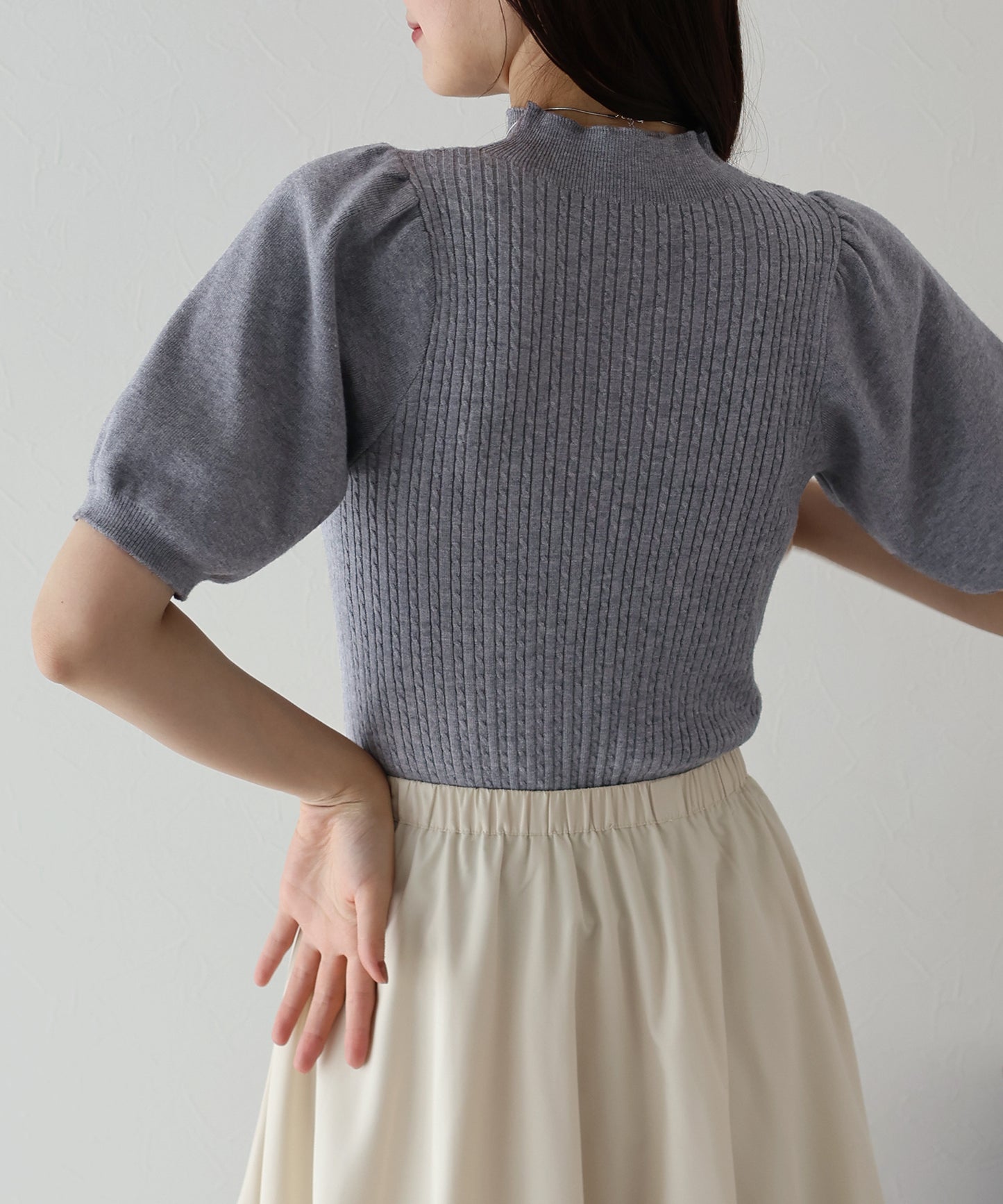 【SALE】パフスリーブ半袖ミニケーブルニット