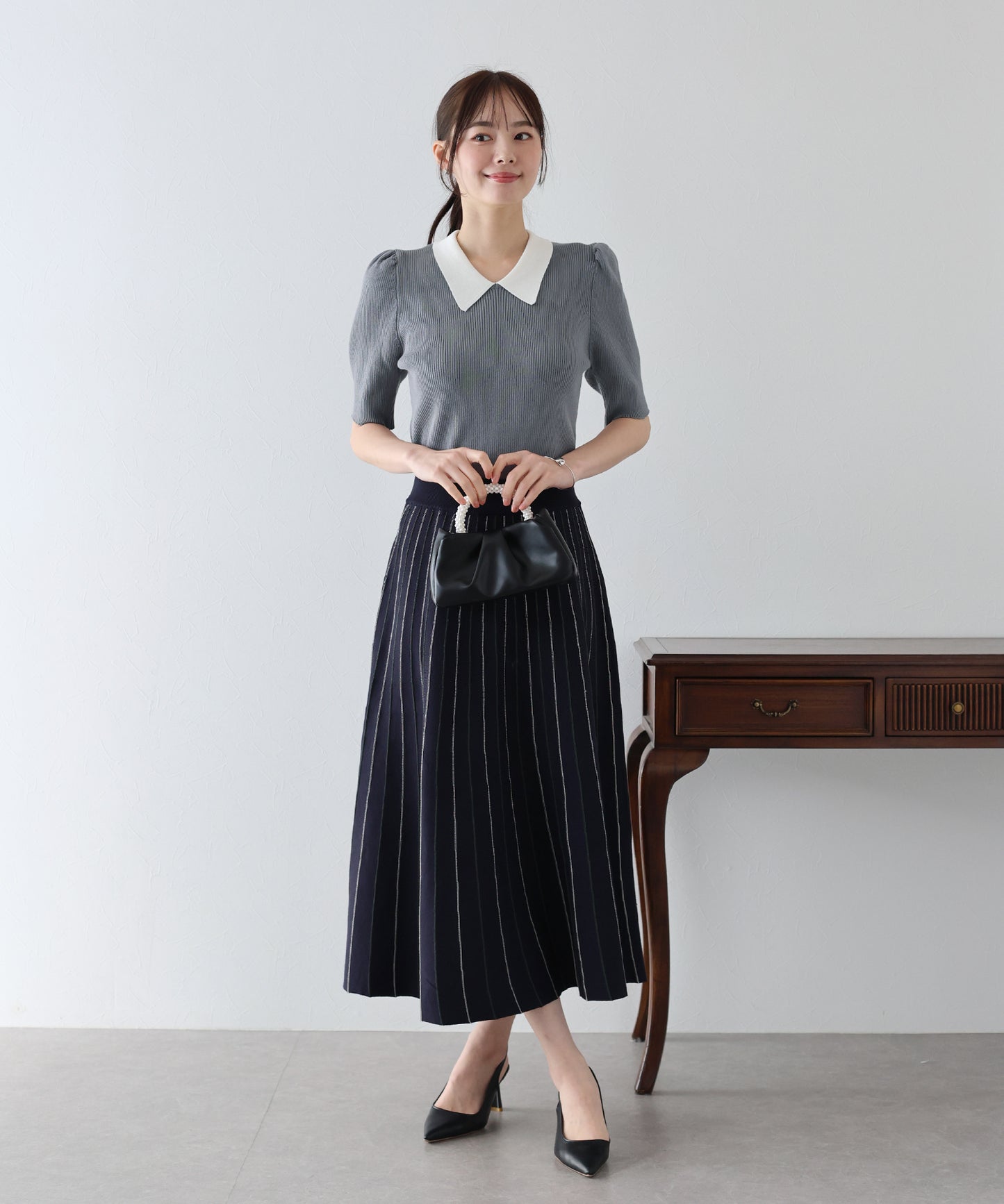 【SALE】白衿パフスリーブニット