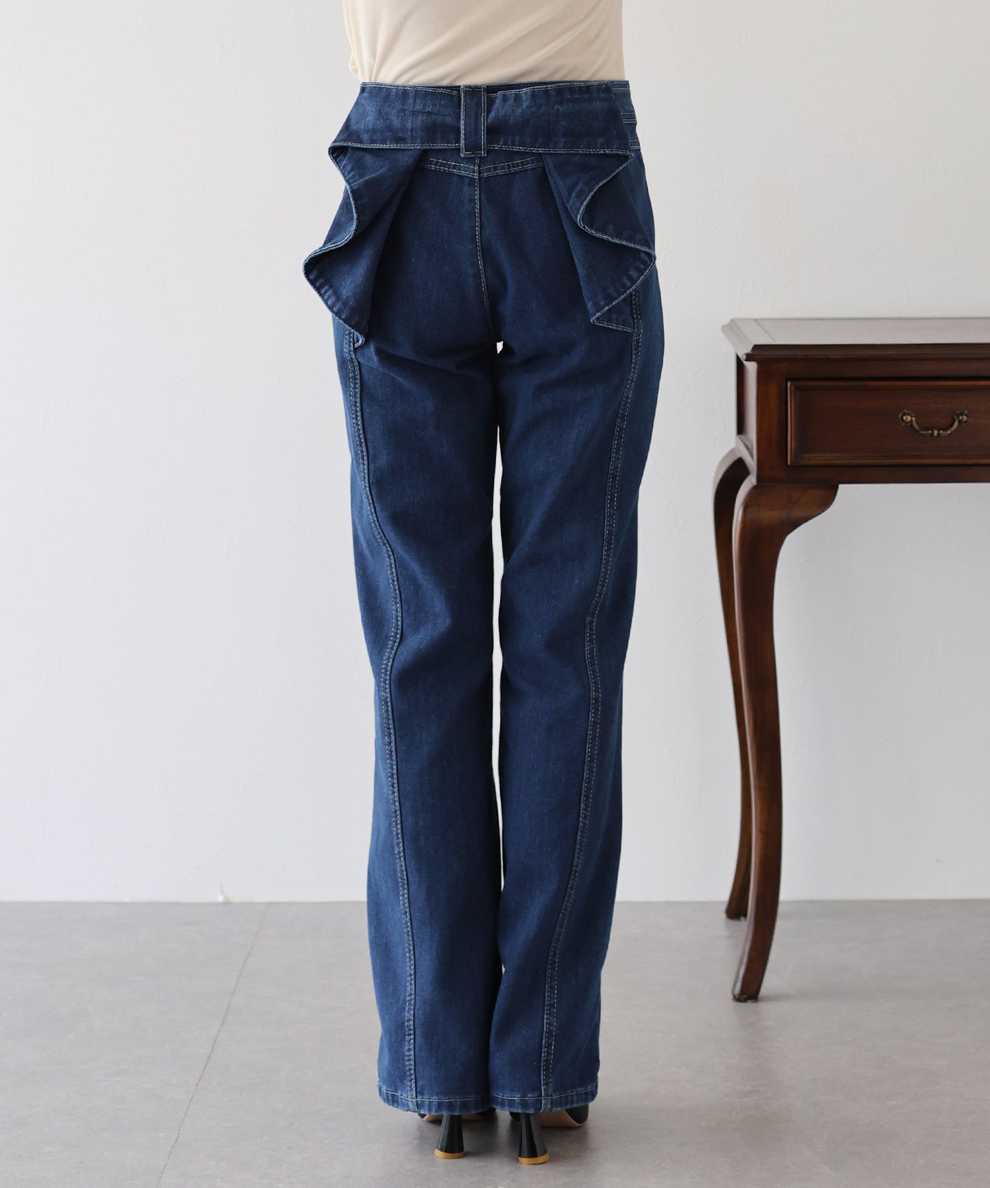 ハイウエストバックリボンワイドデニムパンツ