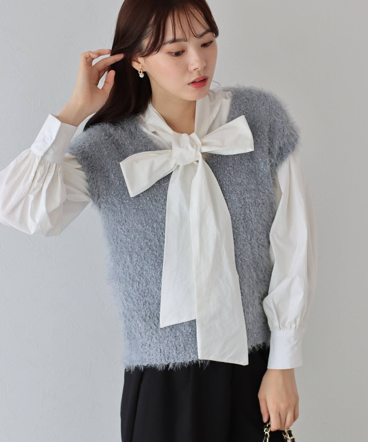 【SALE】ぽこぽこVネックシャギーニットベスト