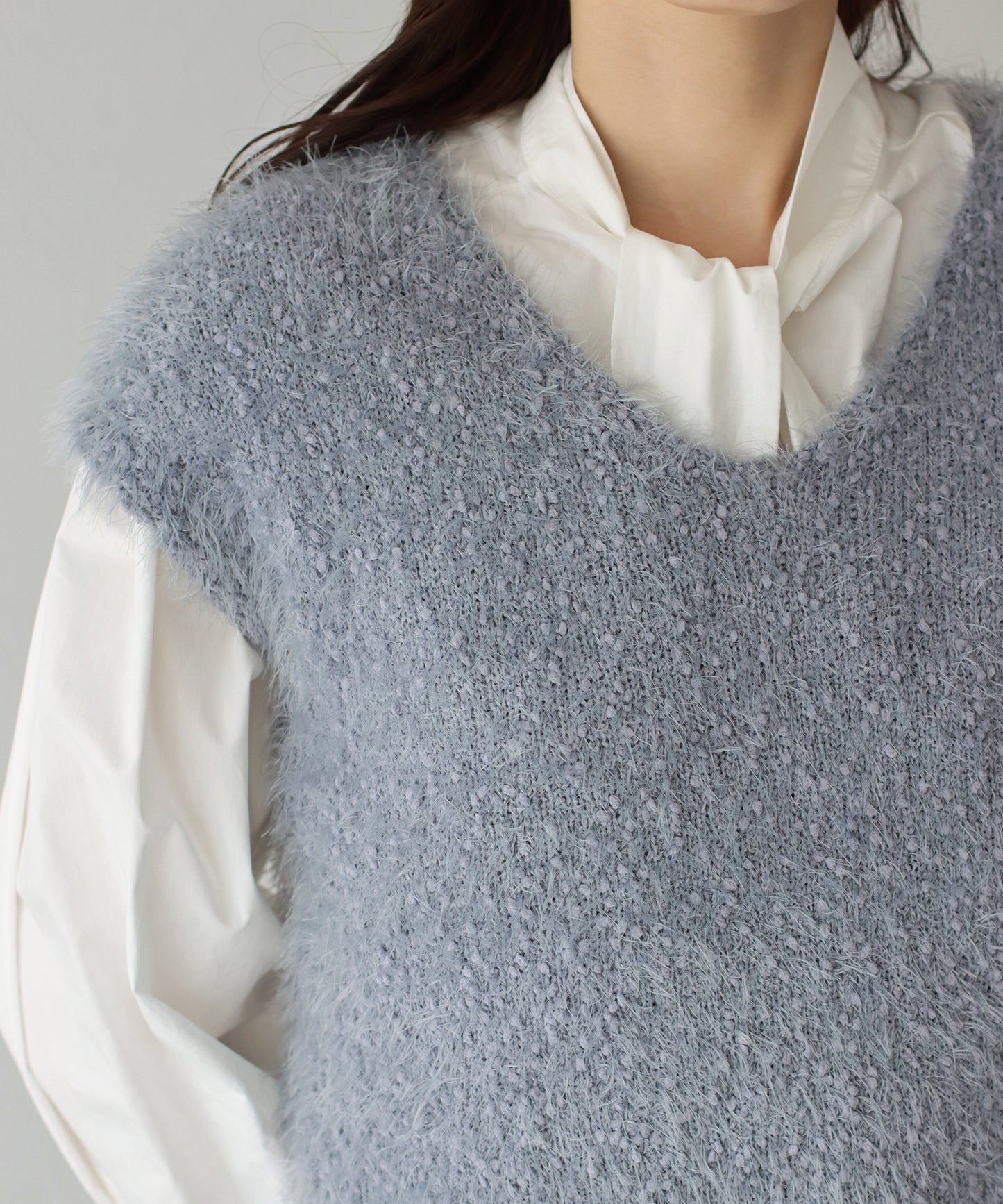 【SALE】ぽこぽこVネックシャギーニットベスト