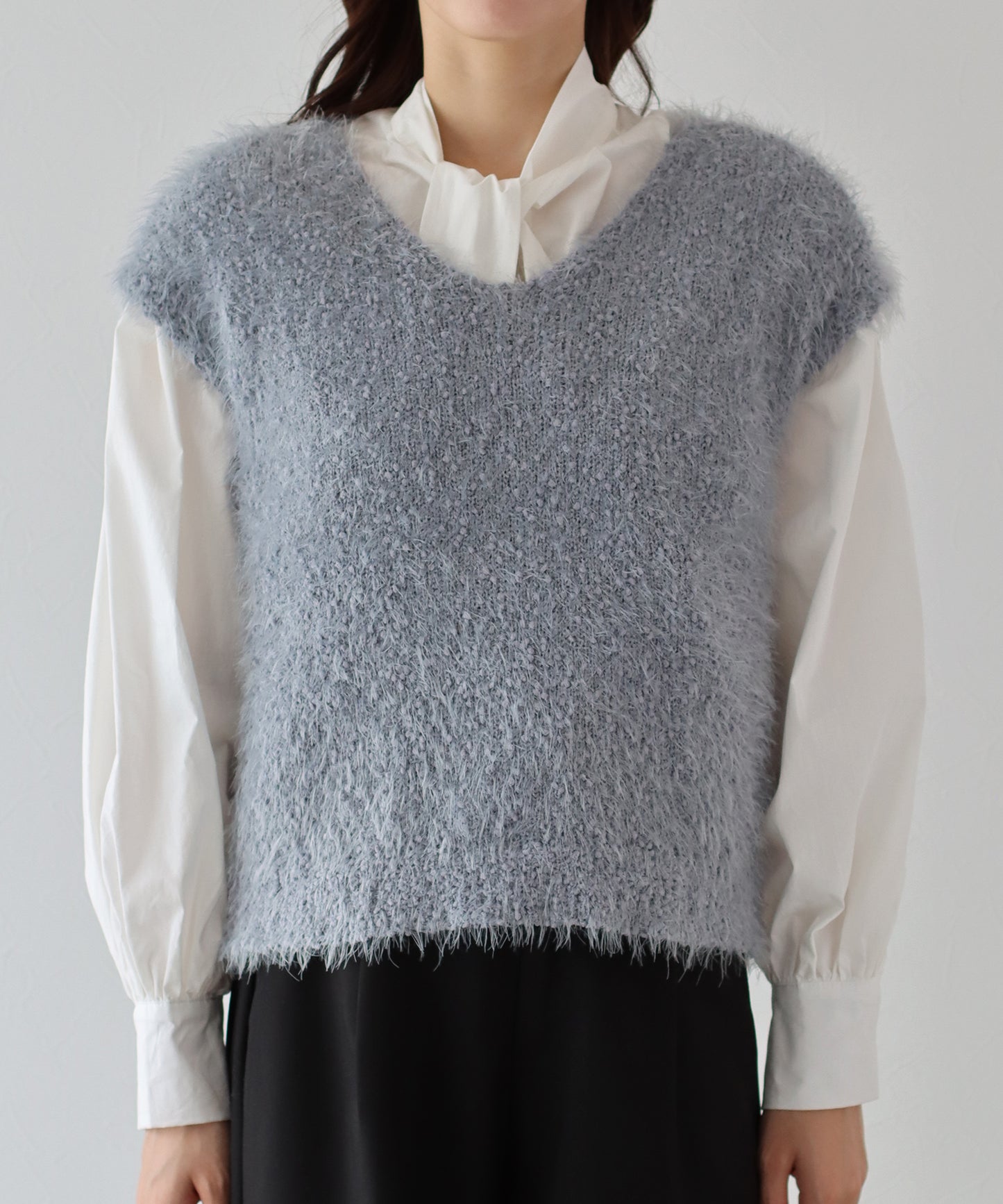 【SALE】ぽこぽこVネックシャギーニットベスト