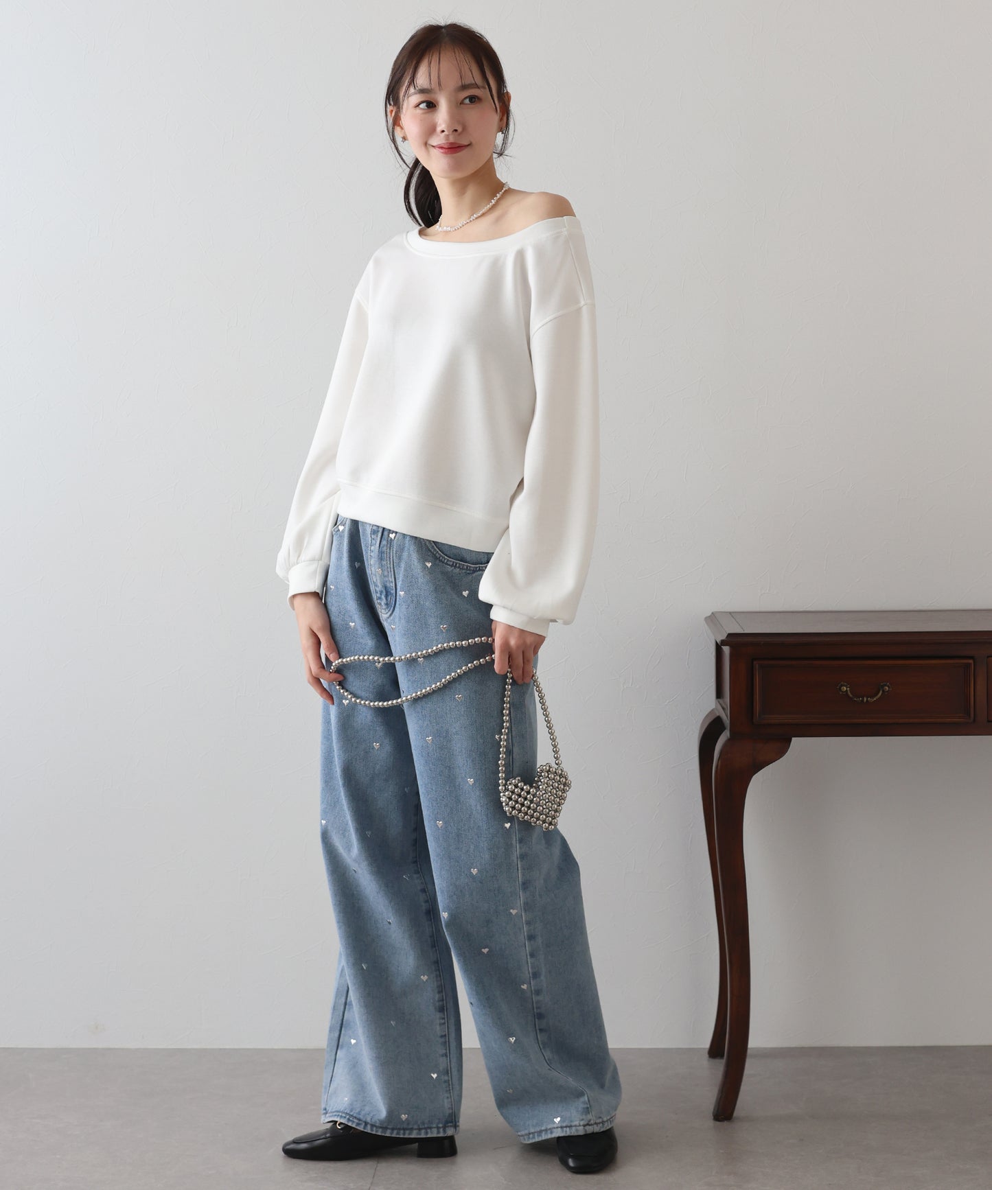 【SALE】オフショルダースウェット