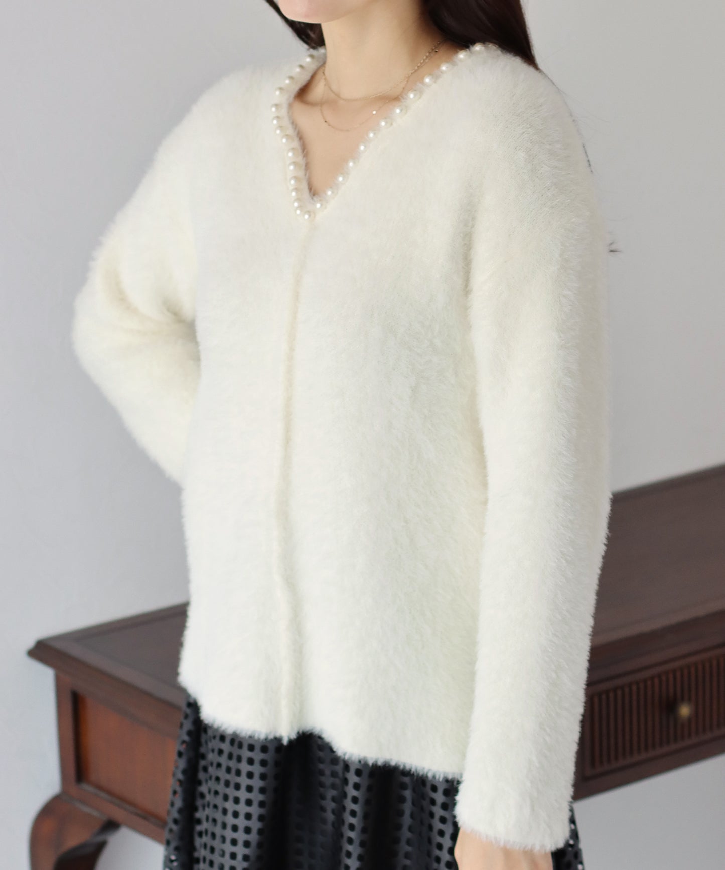 【SALE】パール付きシャギーニット