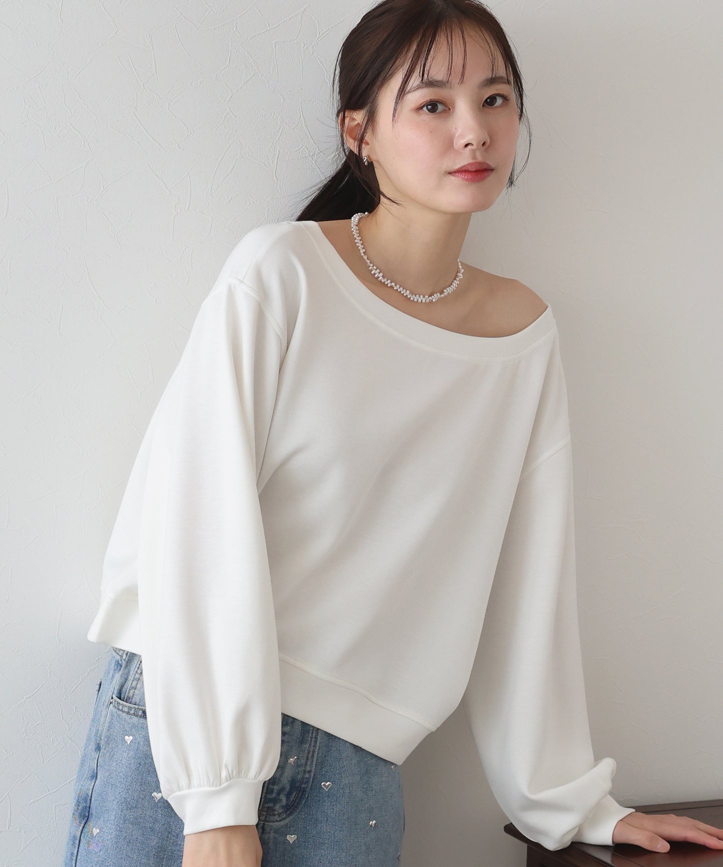 【SALE】オフショルダースウェット