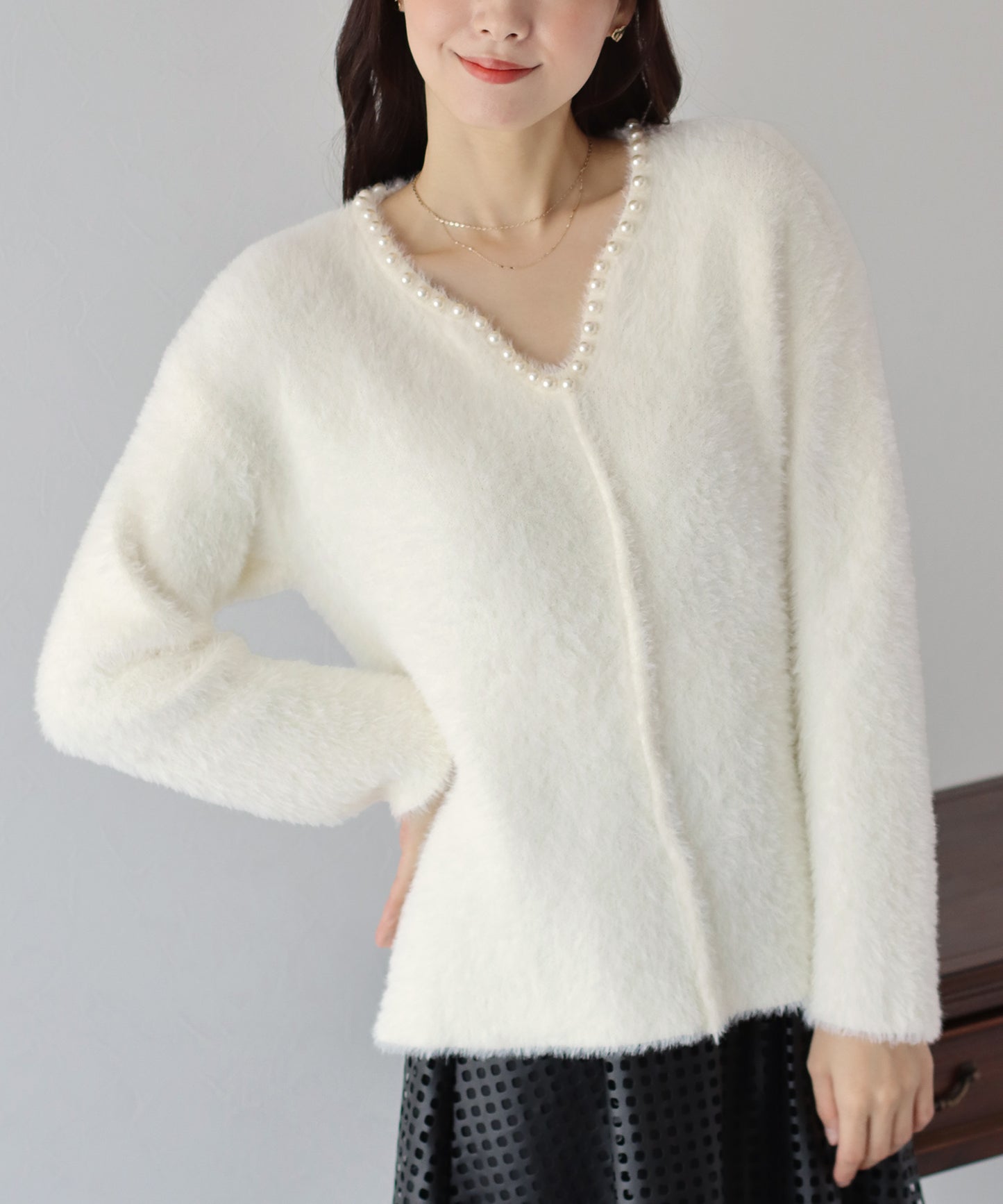 【SALE】パール付きシャギーニット
