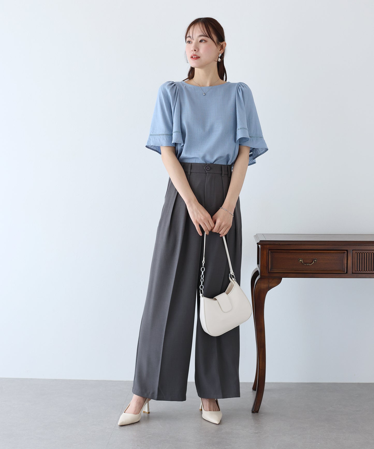 【SALE】ケープ袖リネンブラウス【ネコポス】