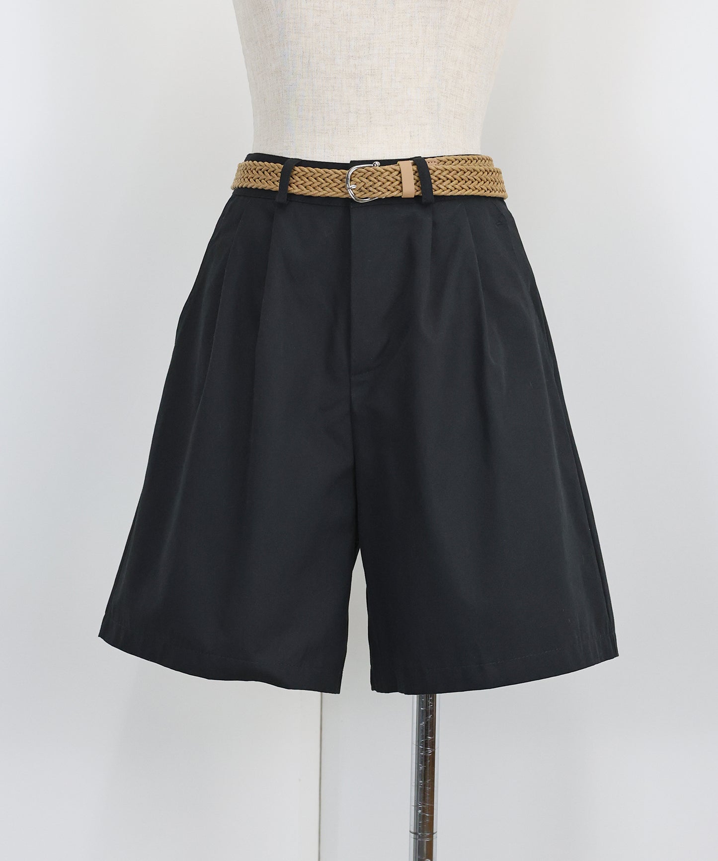 【SALE】メッシュベルト付きハーフパンツ