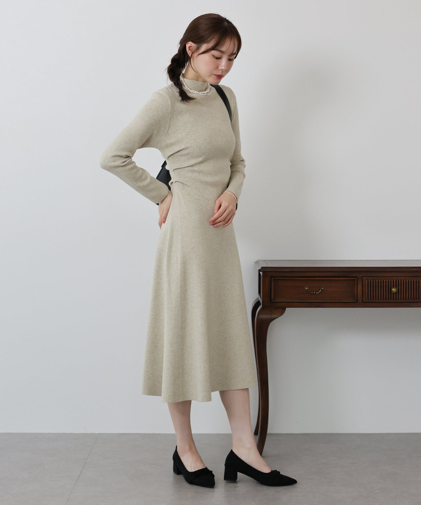 【早割5%OFF】サイドタックニットワンピース