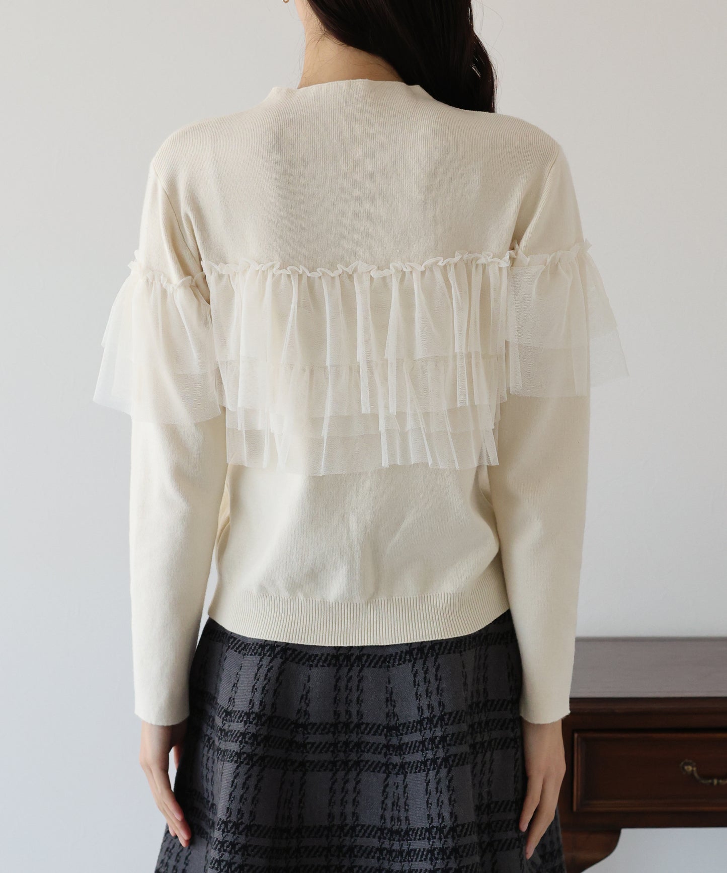 【TIME SALE】フリルチュール長袖ニット