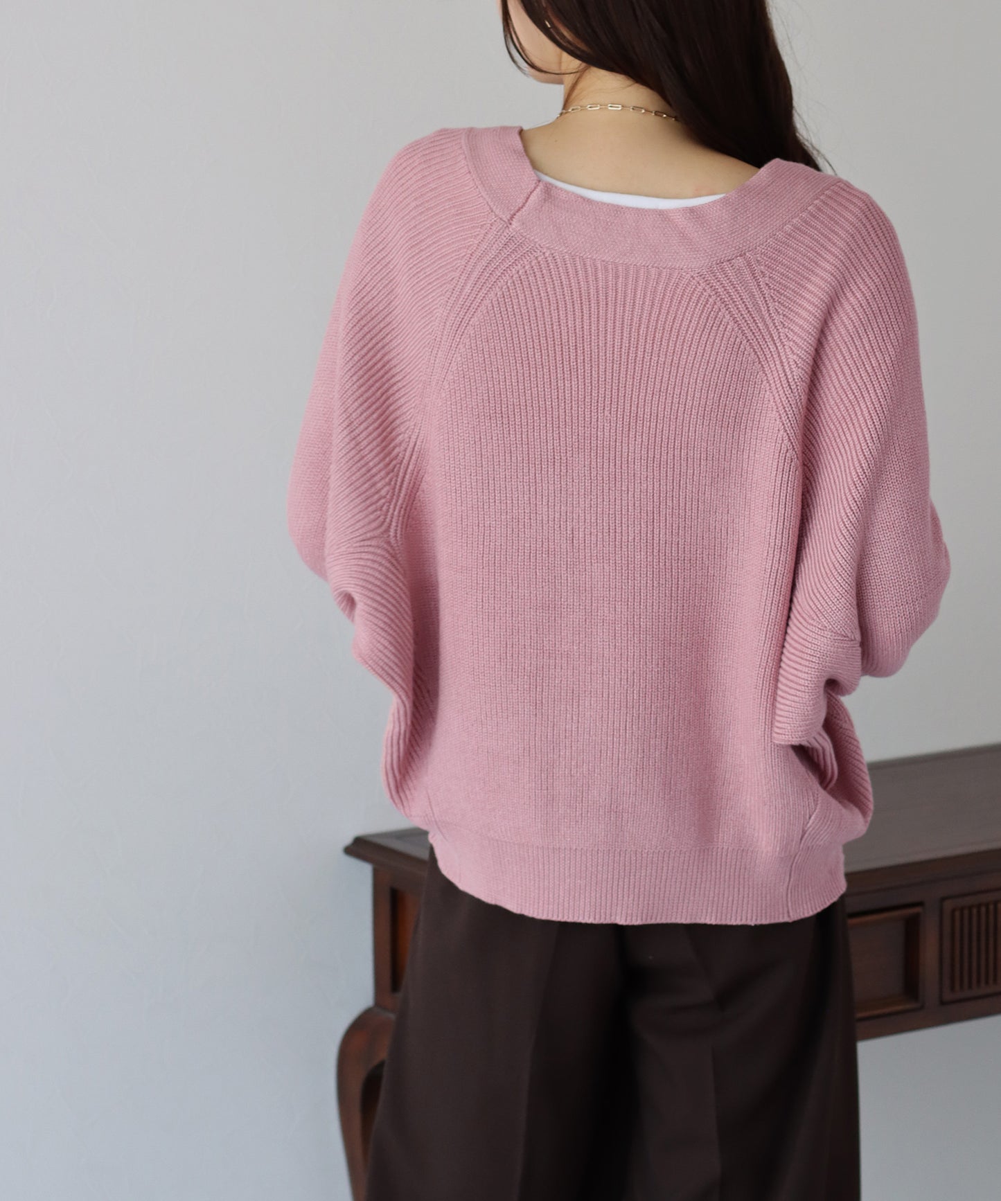 【SALE】なめらかざっくりVネックカーディガン