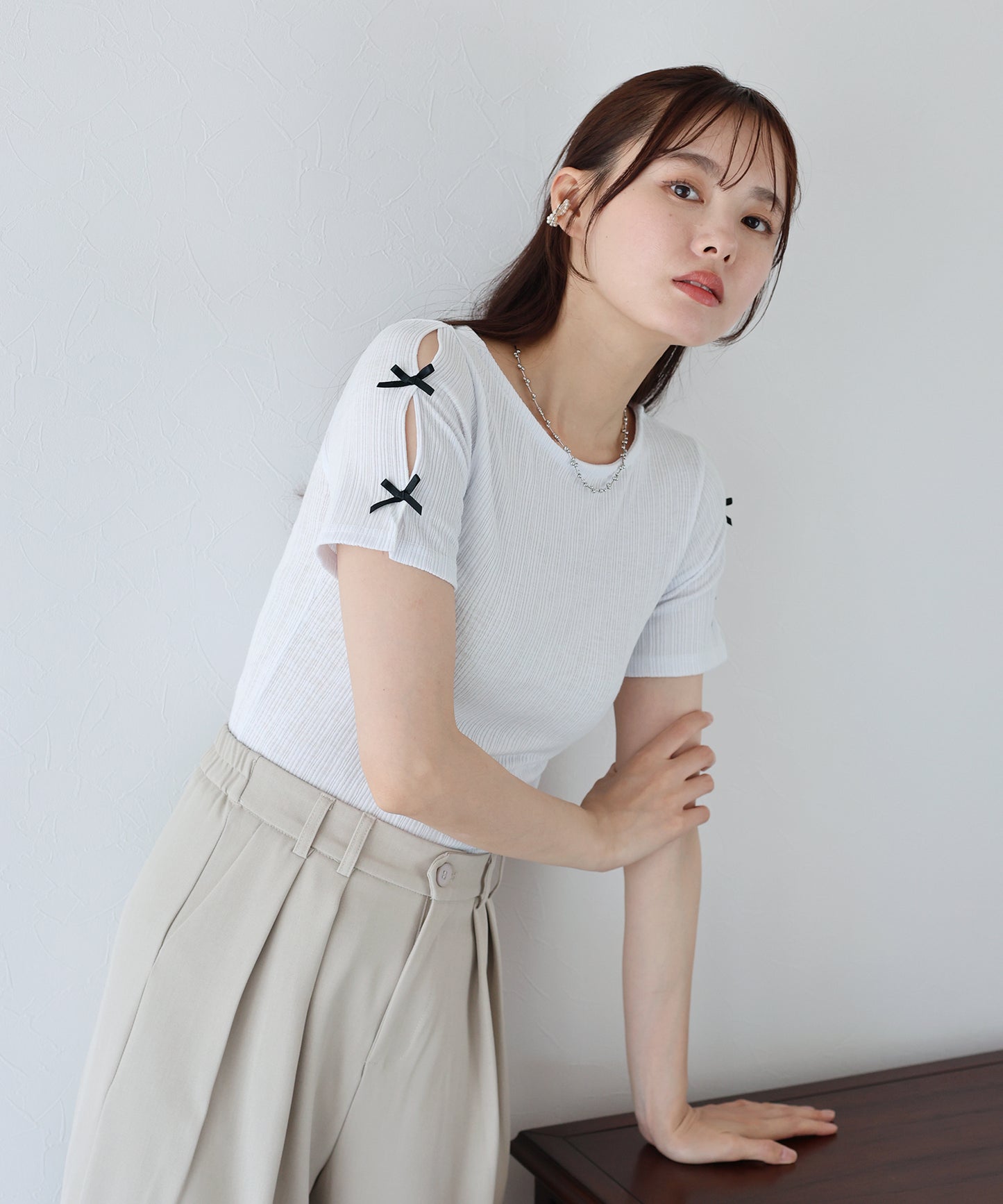 【SALE】袖リボンクロップドリブトップス【ネコポス】