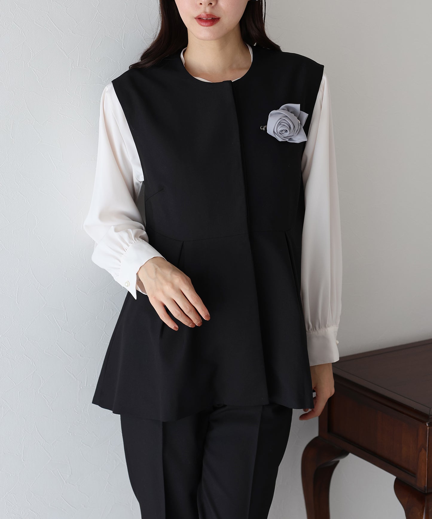 【TIME SALE】ペプラムベスト&テーパードパンツ セレモニー2点セット