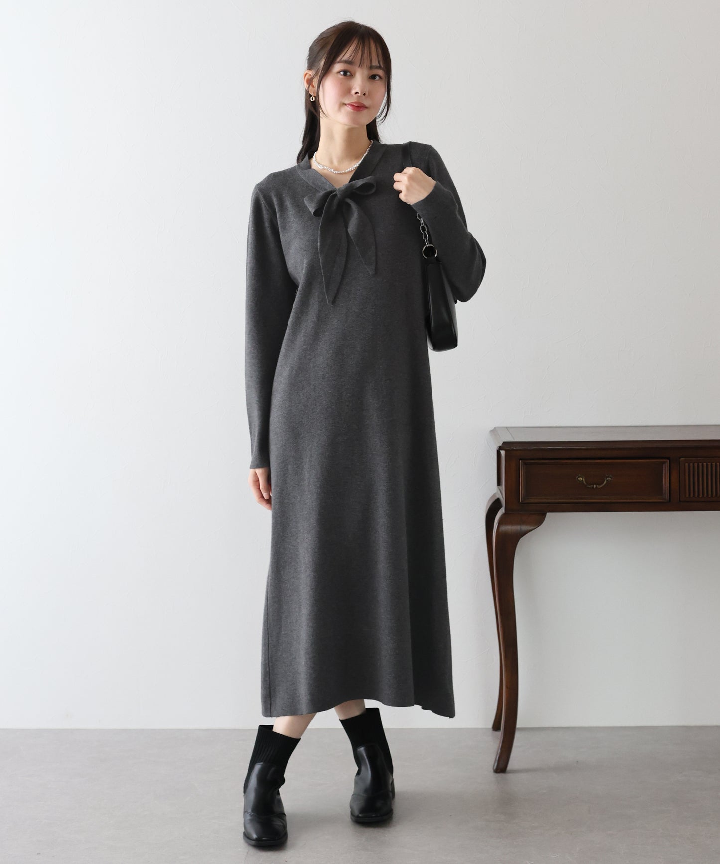 【TIME SALE】ボウタイニットワンピース