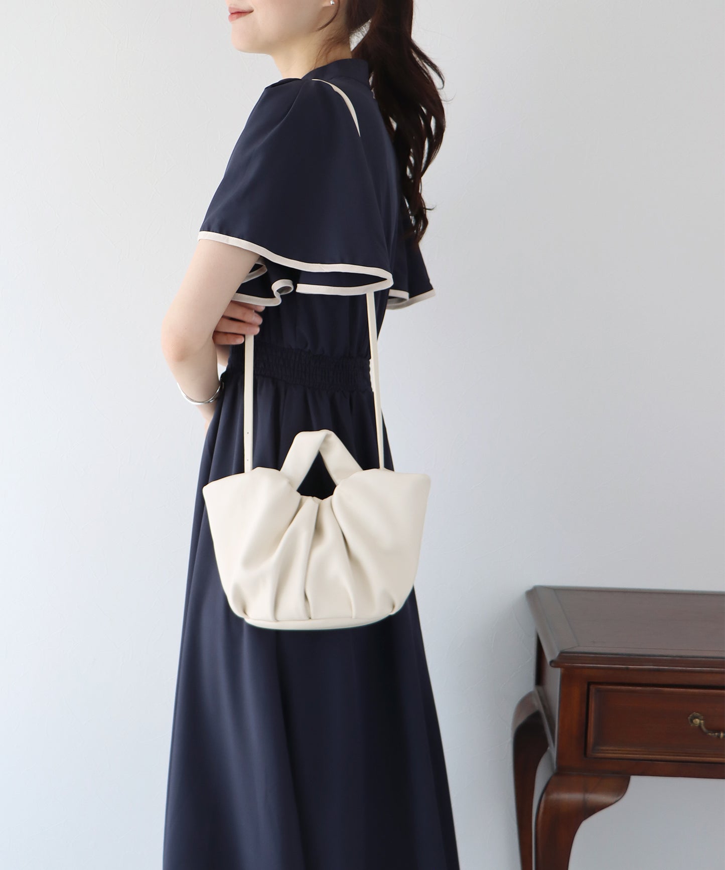 【SALE】ギャザーハンドバッグ