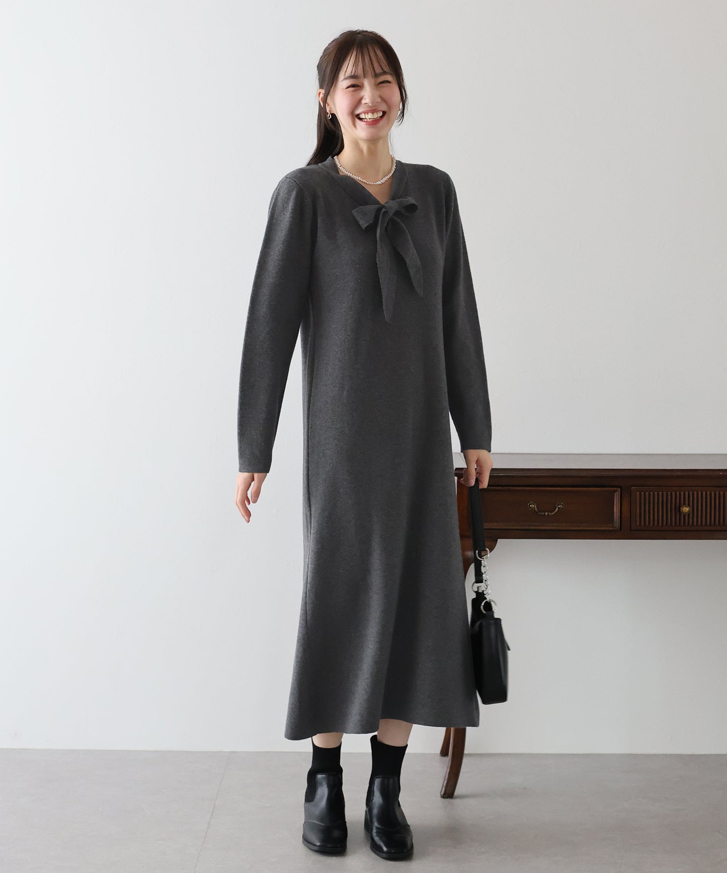 【TIME SALE】ボウタイニットワンピース