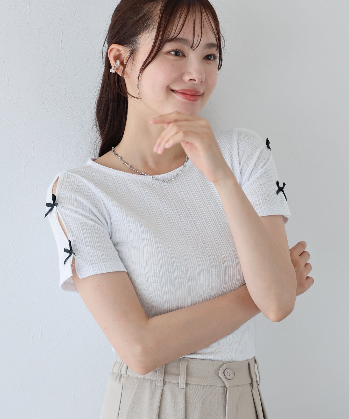 【SALE】袖リボンクロップドリブトップス【ネコポス】