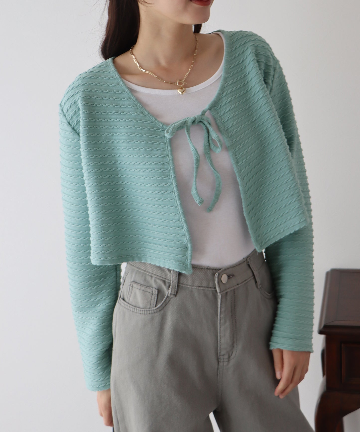 케이블 무늬 리본 가디건