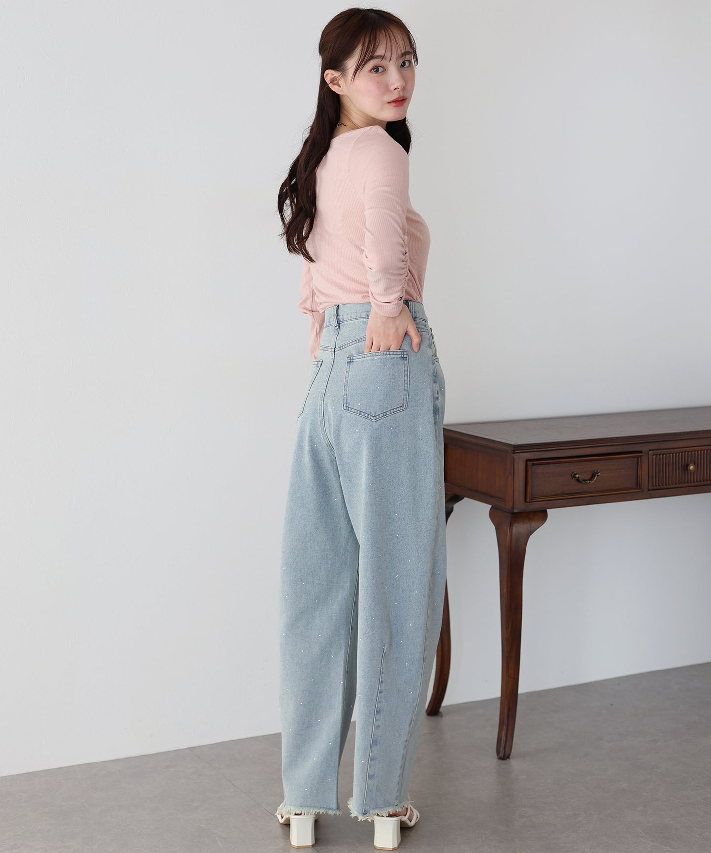 【TIME SALE】ラインストーンカーブデニムパンツ