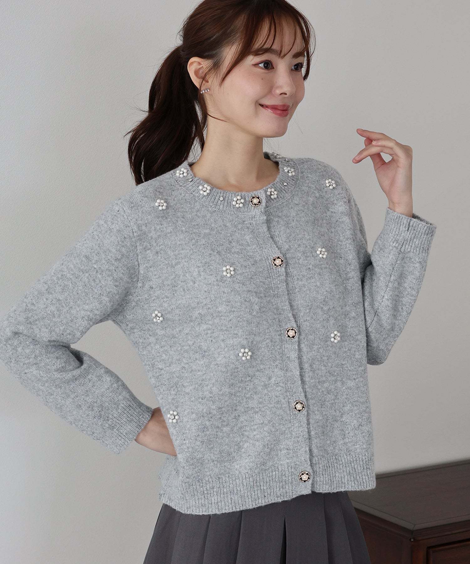 フラワービジューカーディガン – BLUE ONLINE