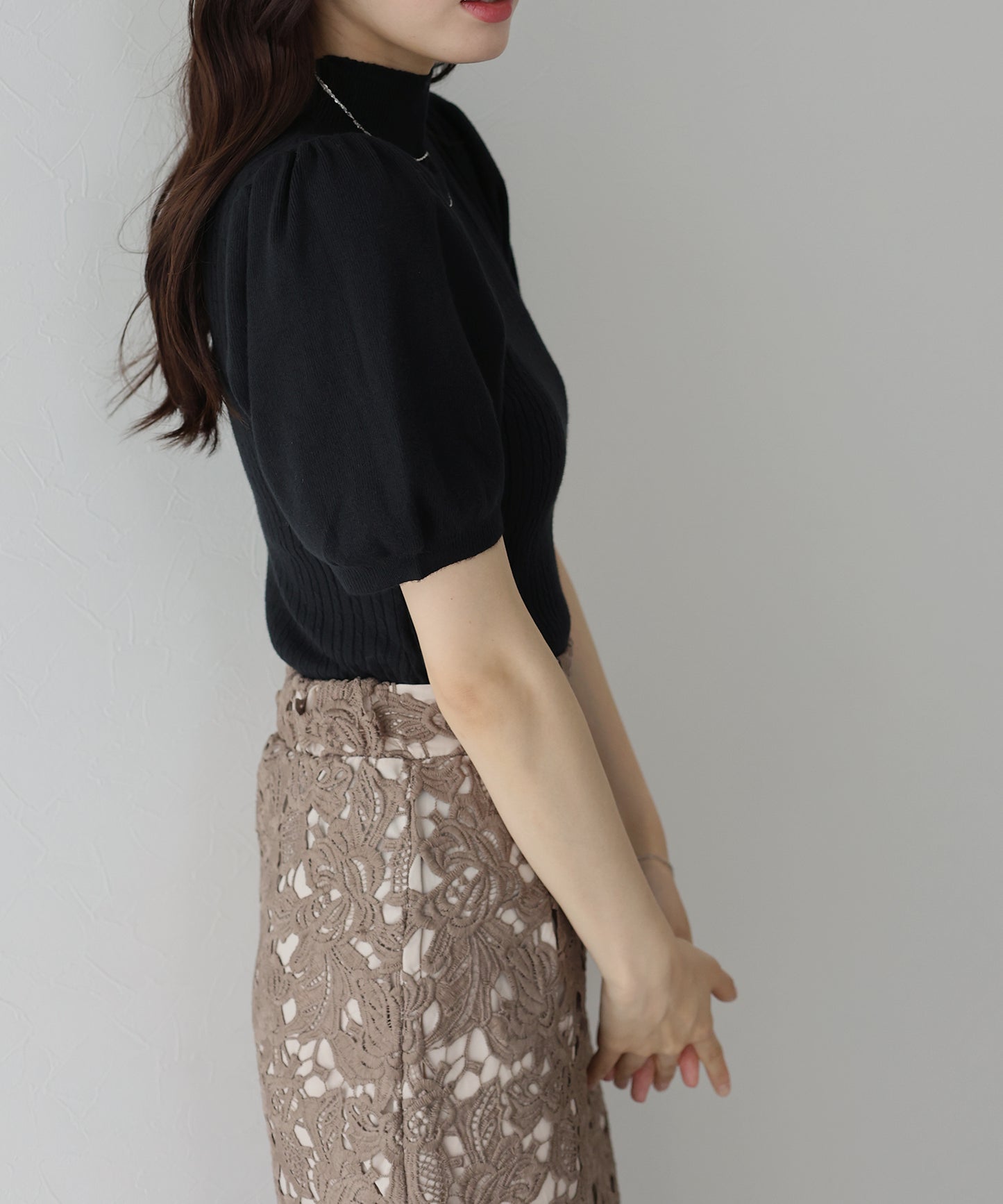 【SALE】パフスリーブ半袖ミニケーブルニット