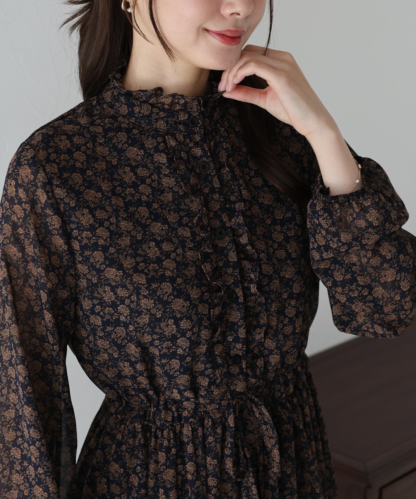 【早割5%OFF】フロントフリルワンピース