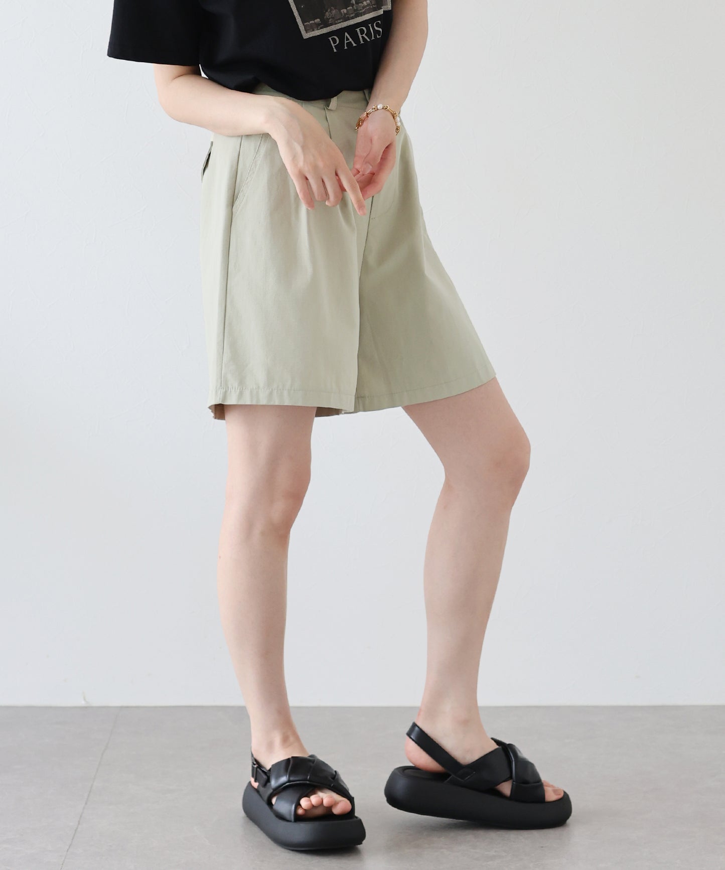 【SALE】メッシュベルト付きハーフパンツ