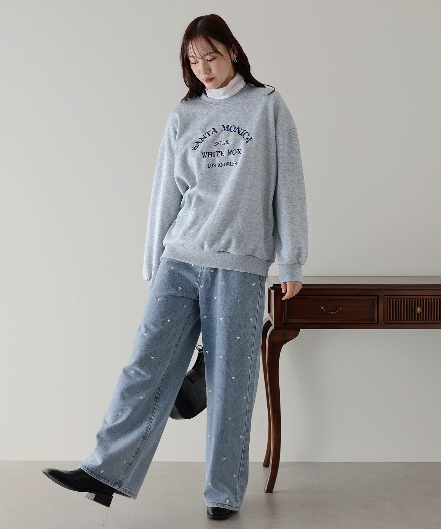 【TIME SALE】裏起毛刺繍スウェット