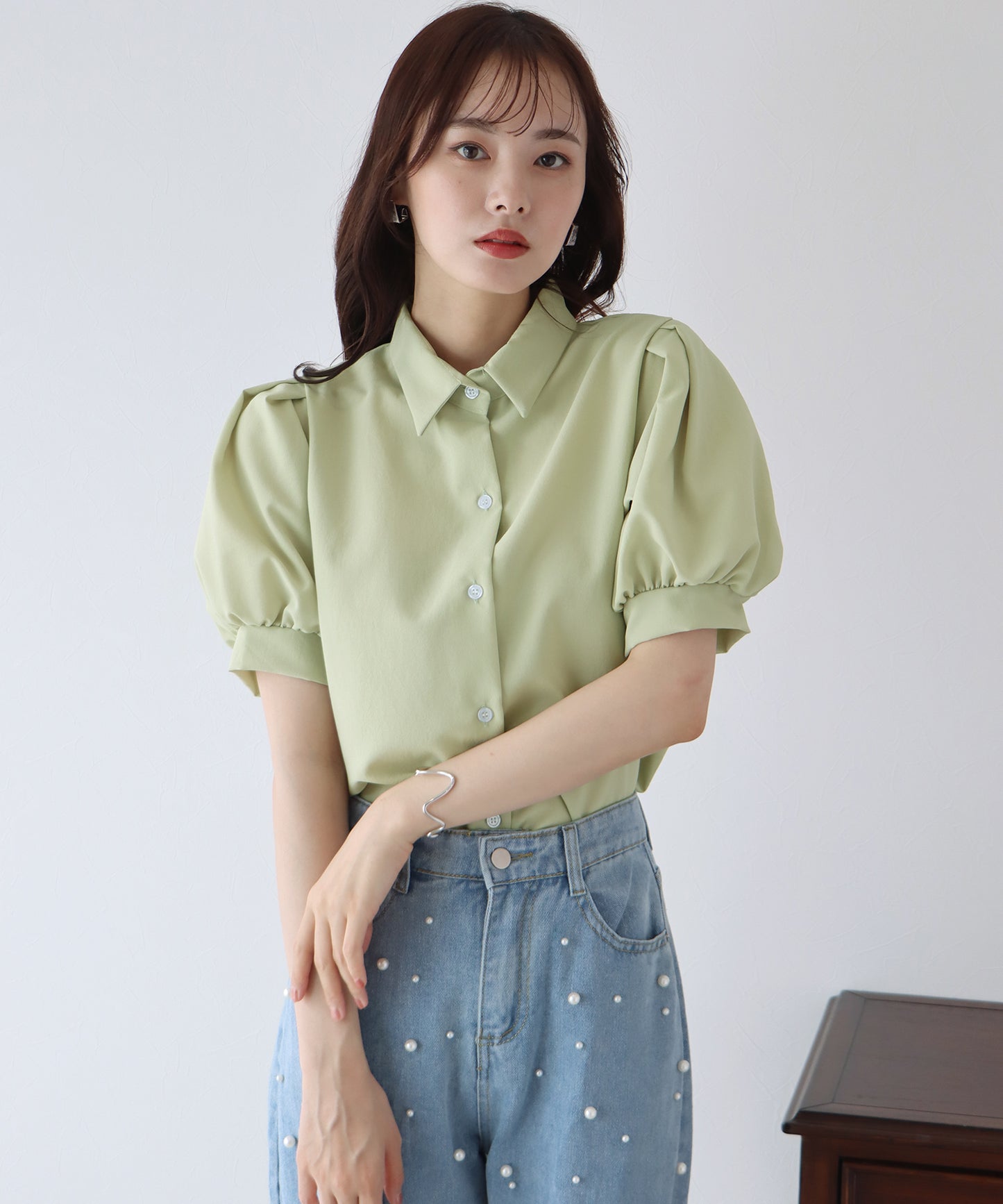 퍼프 슬리브 셔츠 【고양이 포스】